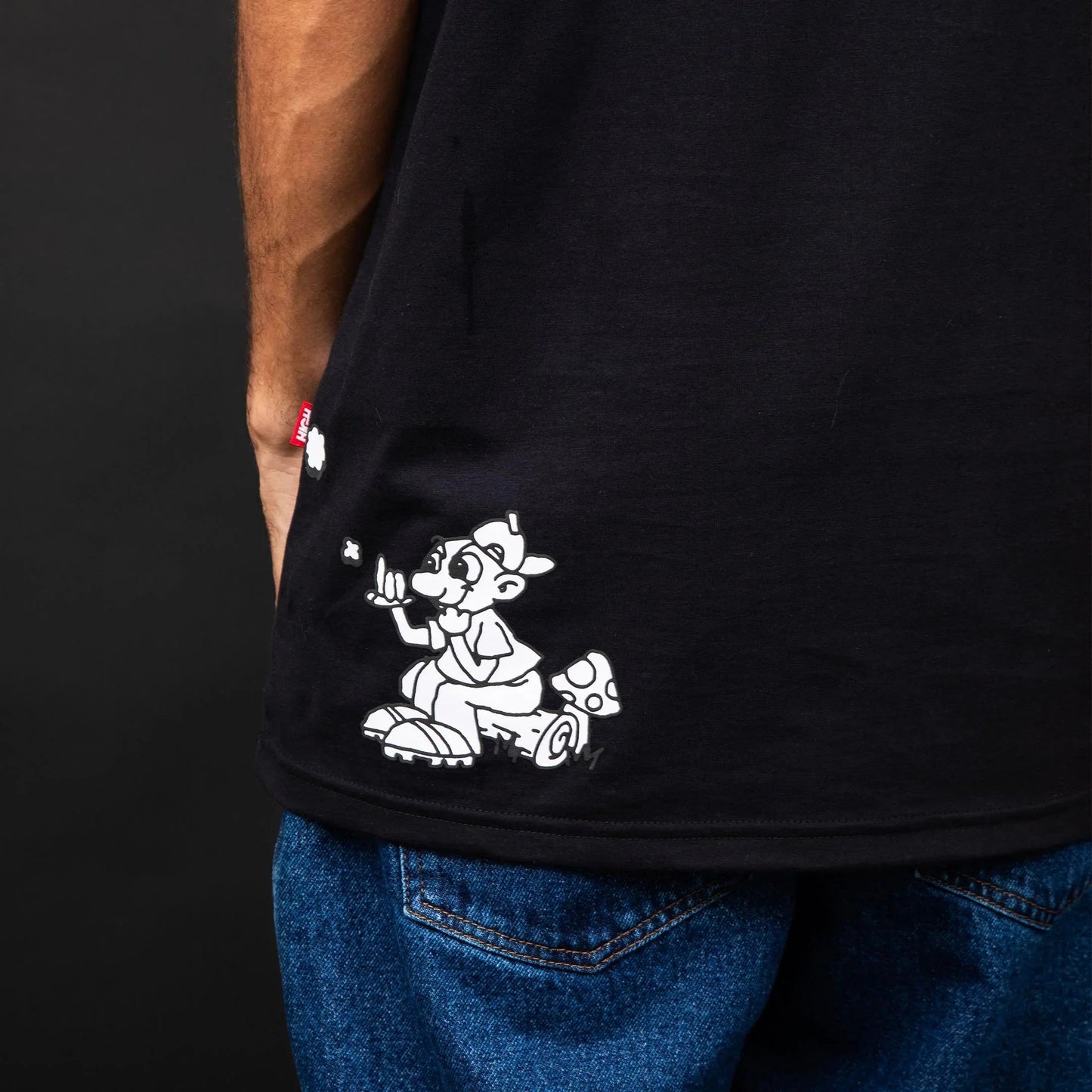 Tee Smoker Black