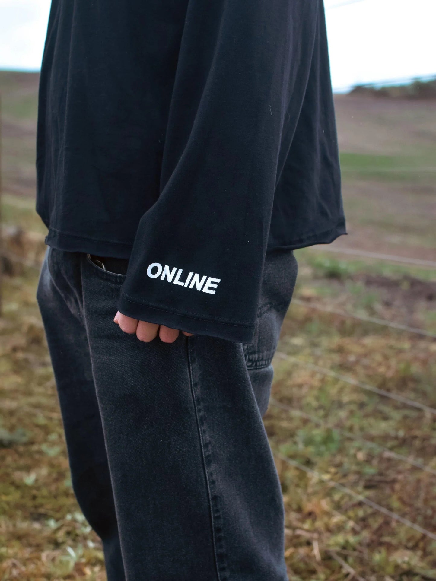 CAMISETA LONG SLEEVE SMTMS BLACK