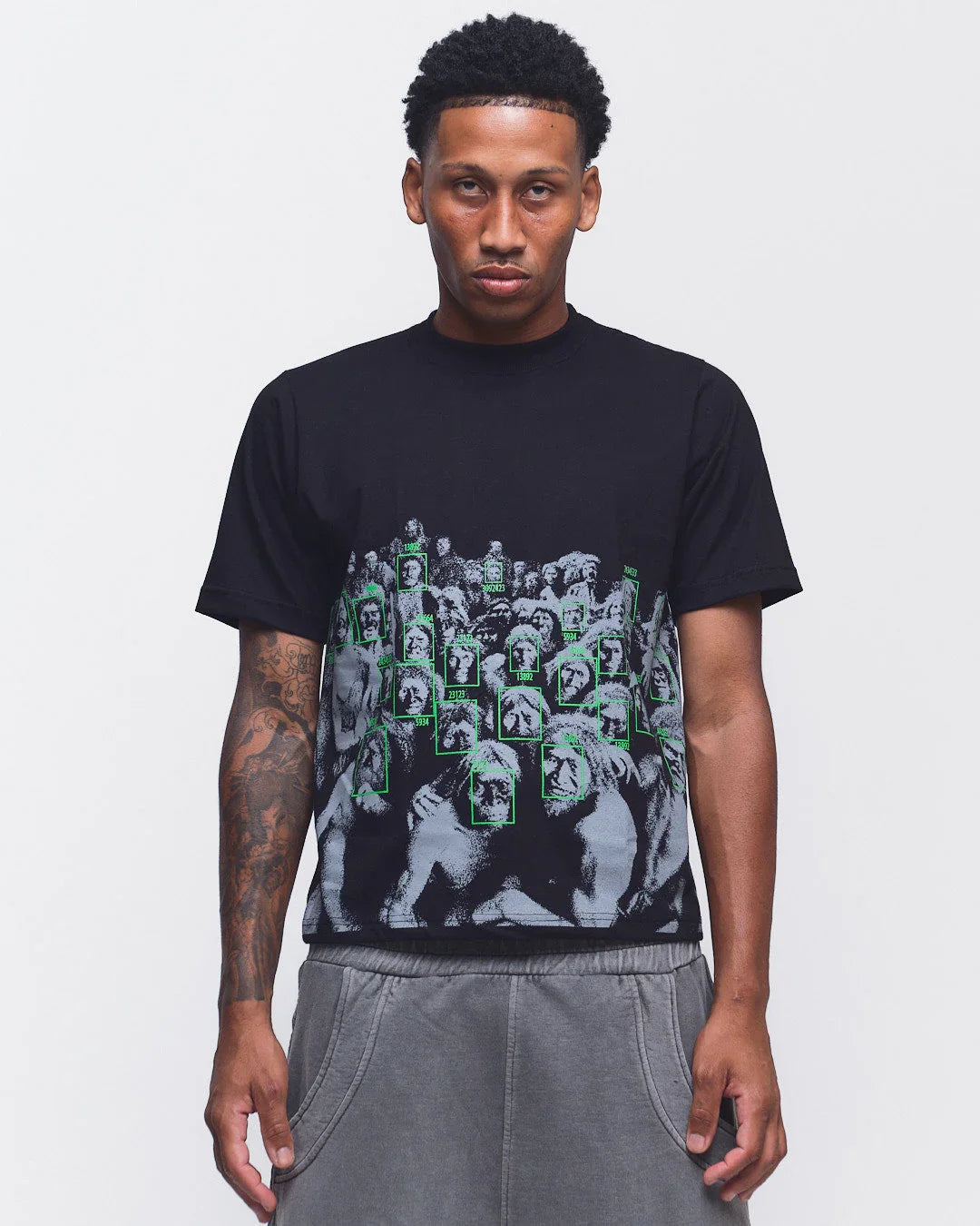 T-SHIRT CAVERN BLACK