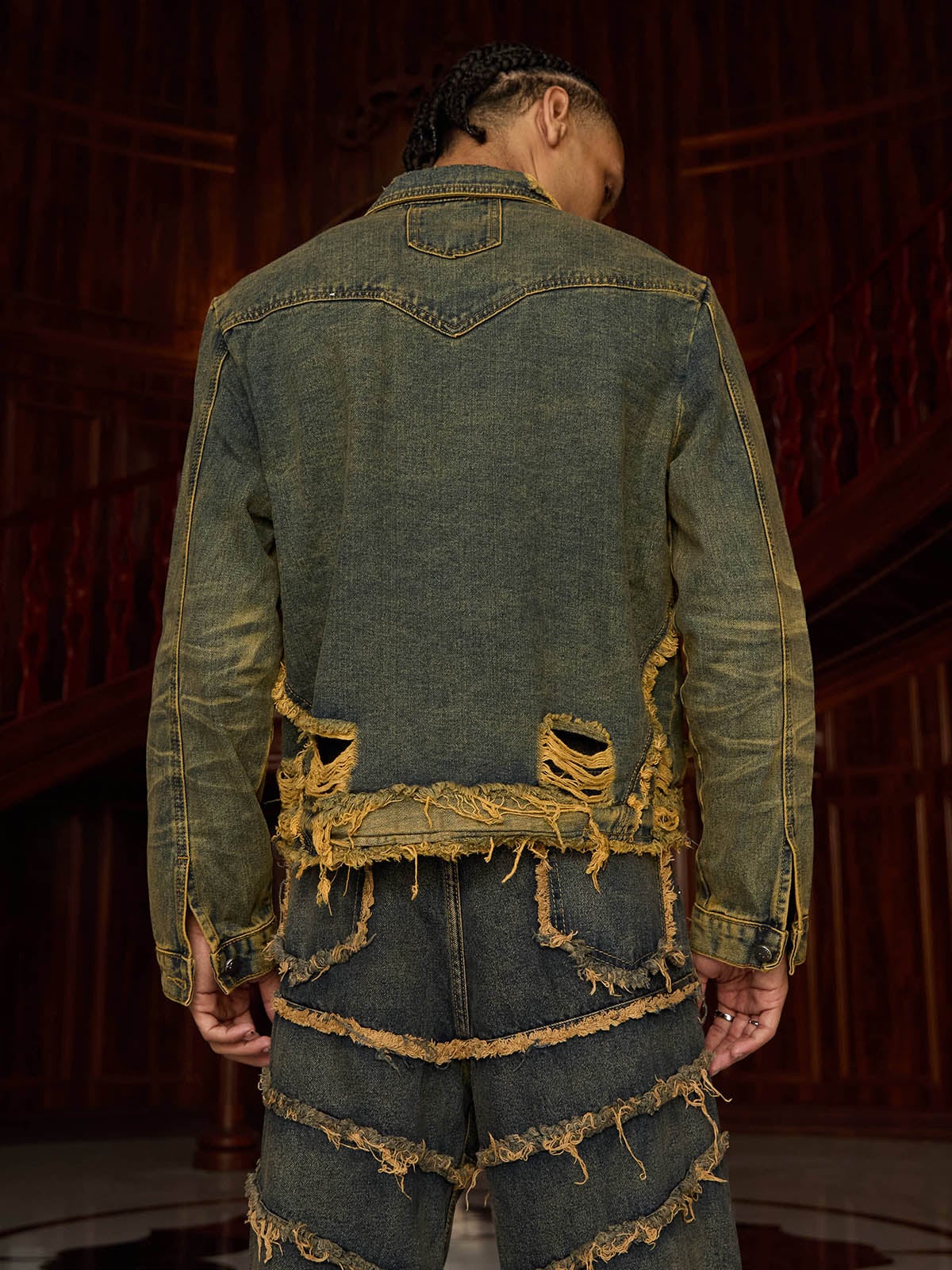 JAQUETA RAW EDGE DENIM