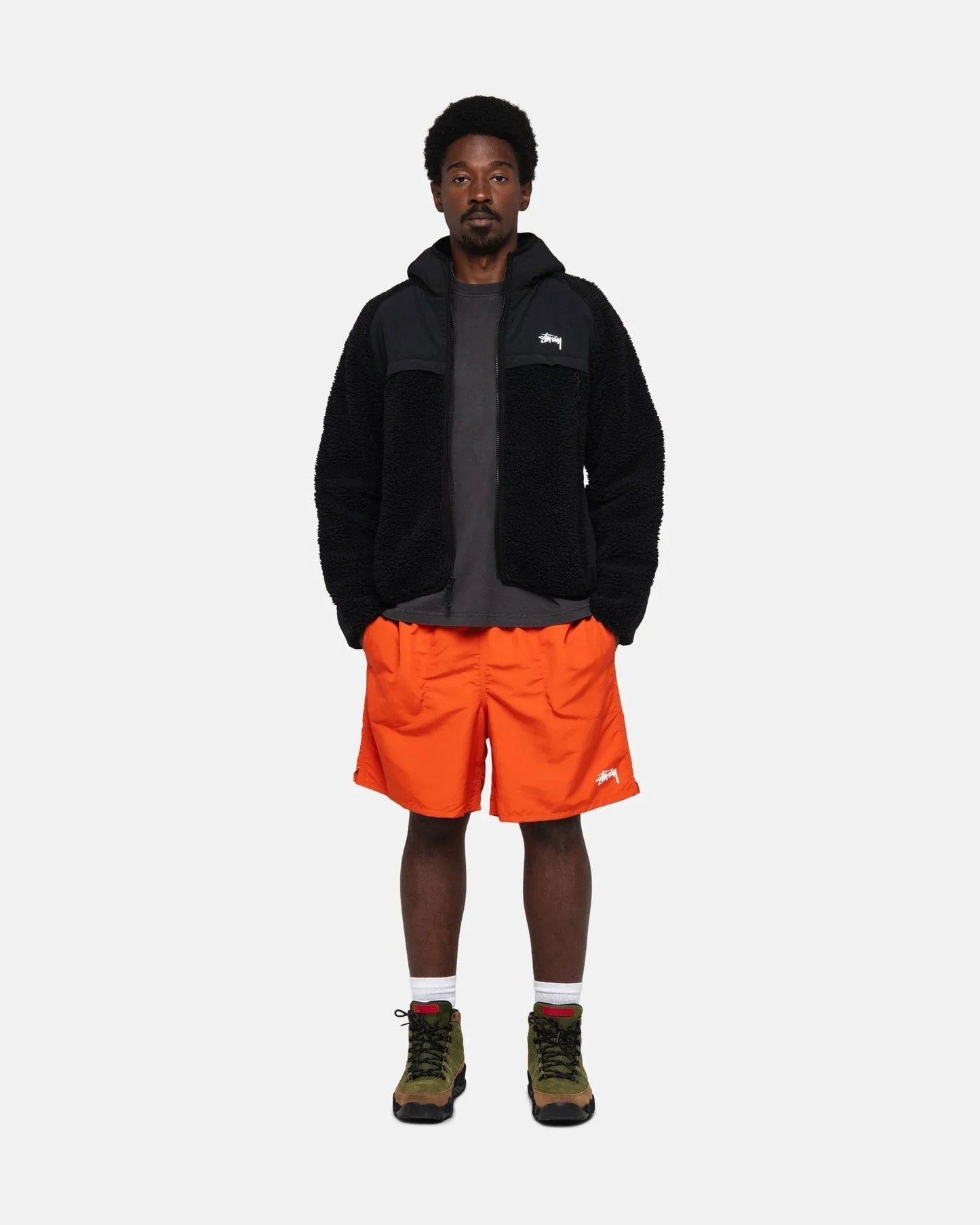 SHORTS ÁGUA SOMBRIA