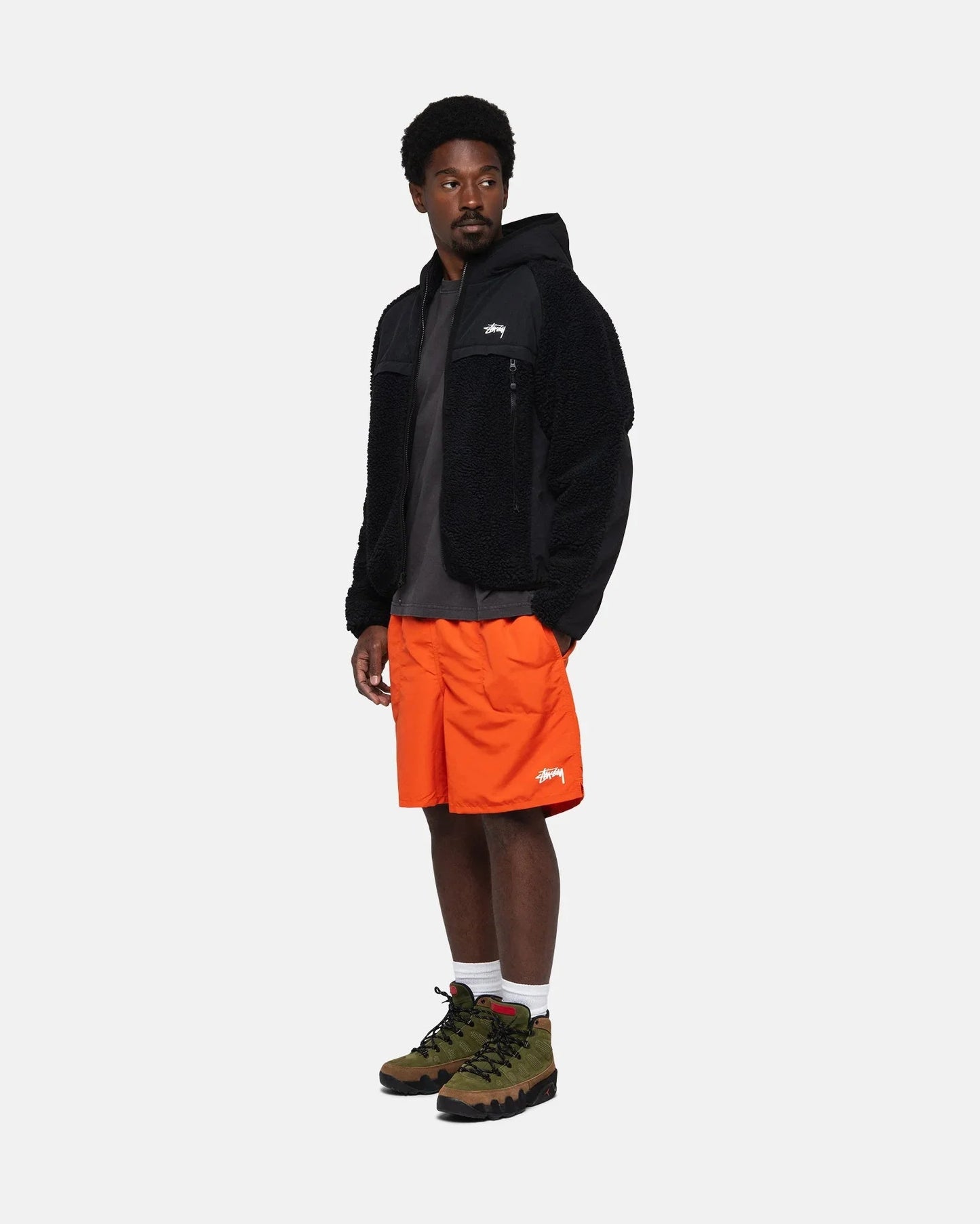 SHORTS ÁGUA SOMBRIA