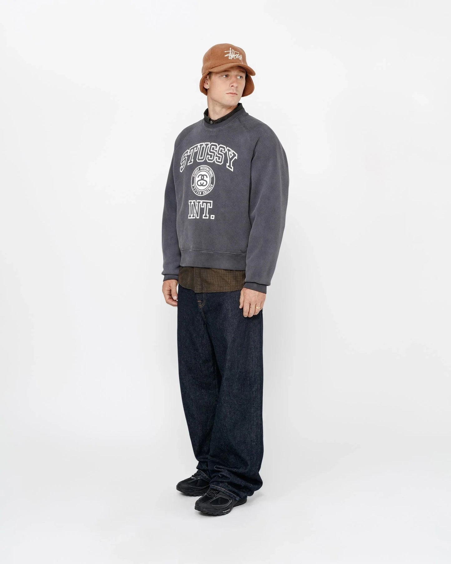 CREW VARSITY OVERLOCK