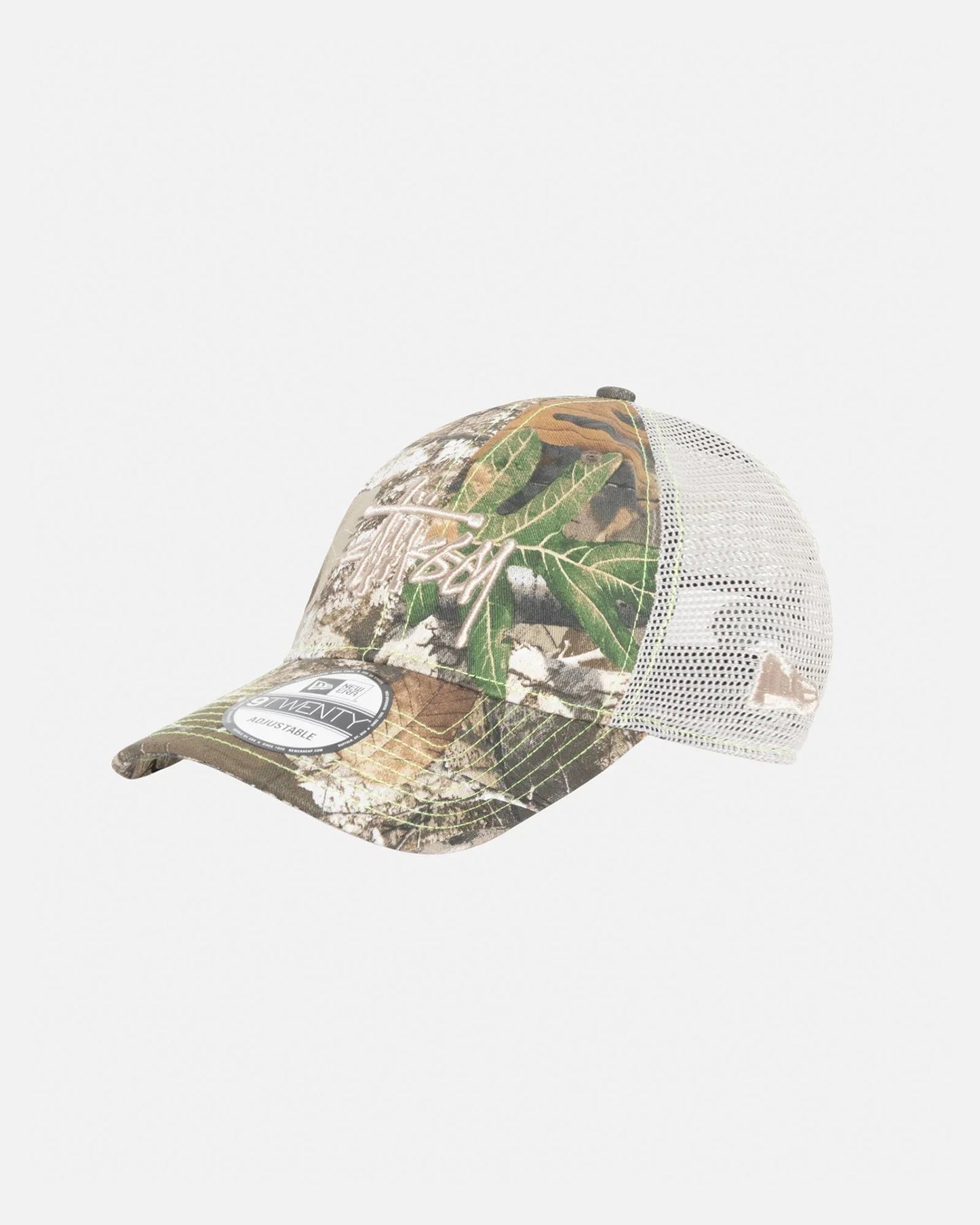 TRUCKER NEW ERA BLACKOUT