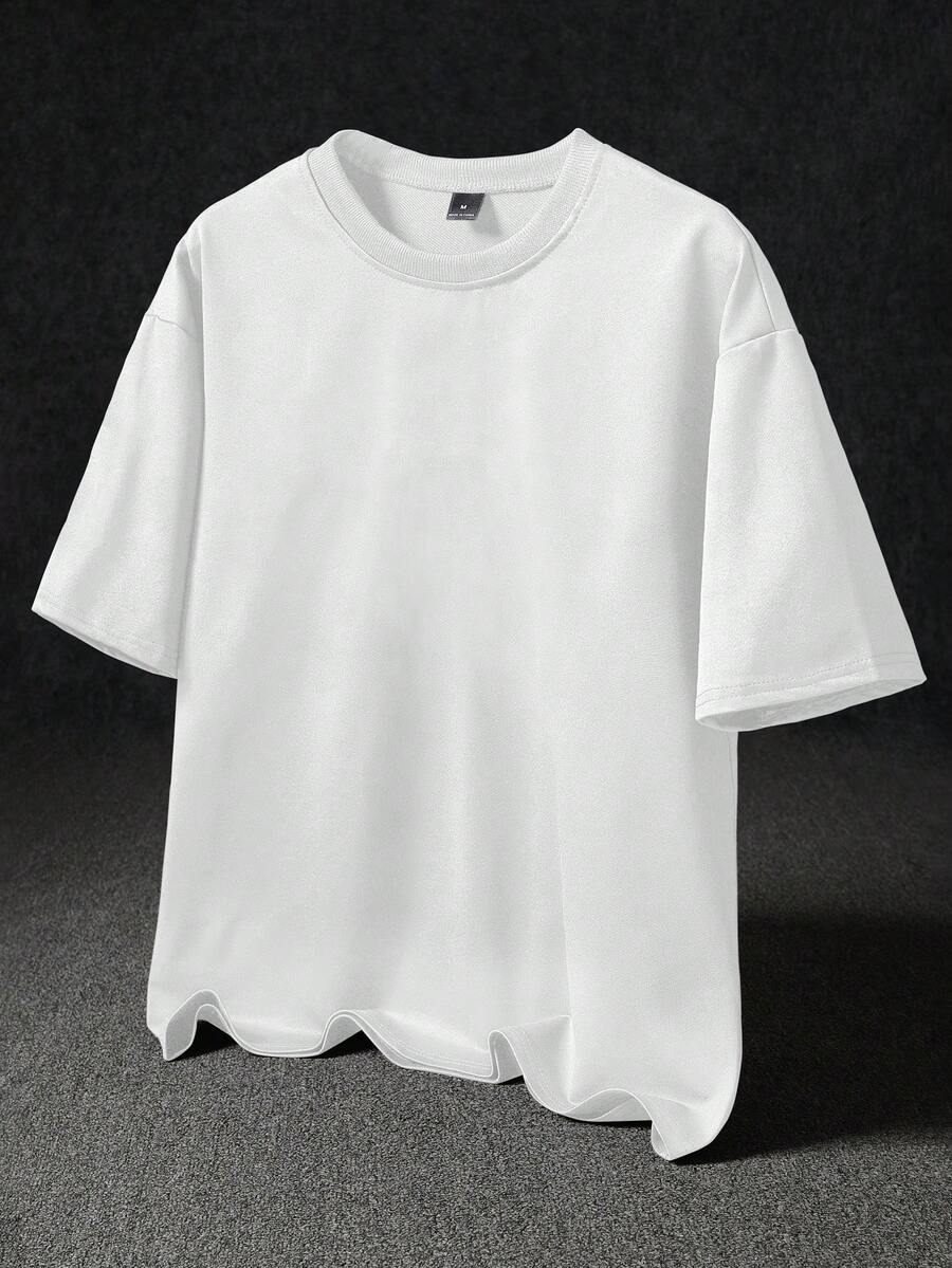 STYNVO Camiseta Branca Solta com Estampa de Letra, Ombros Caídos, Casual para Férias e Transporte, Moda de Rua, Verão