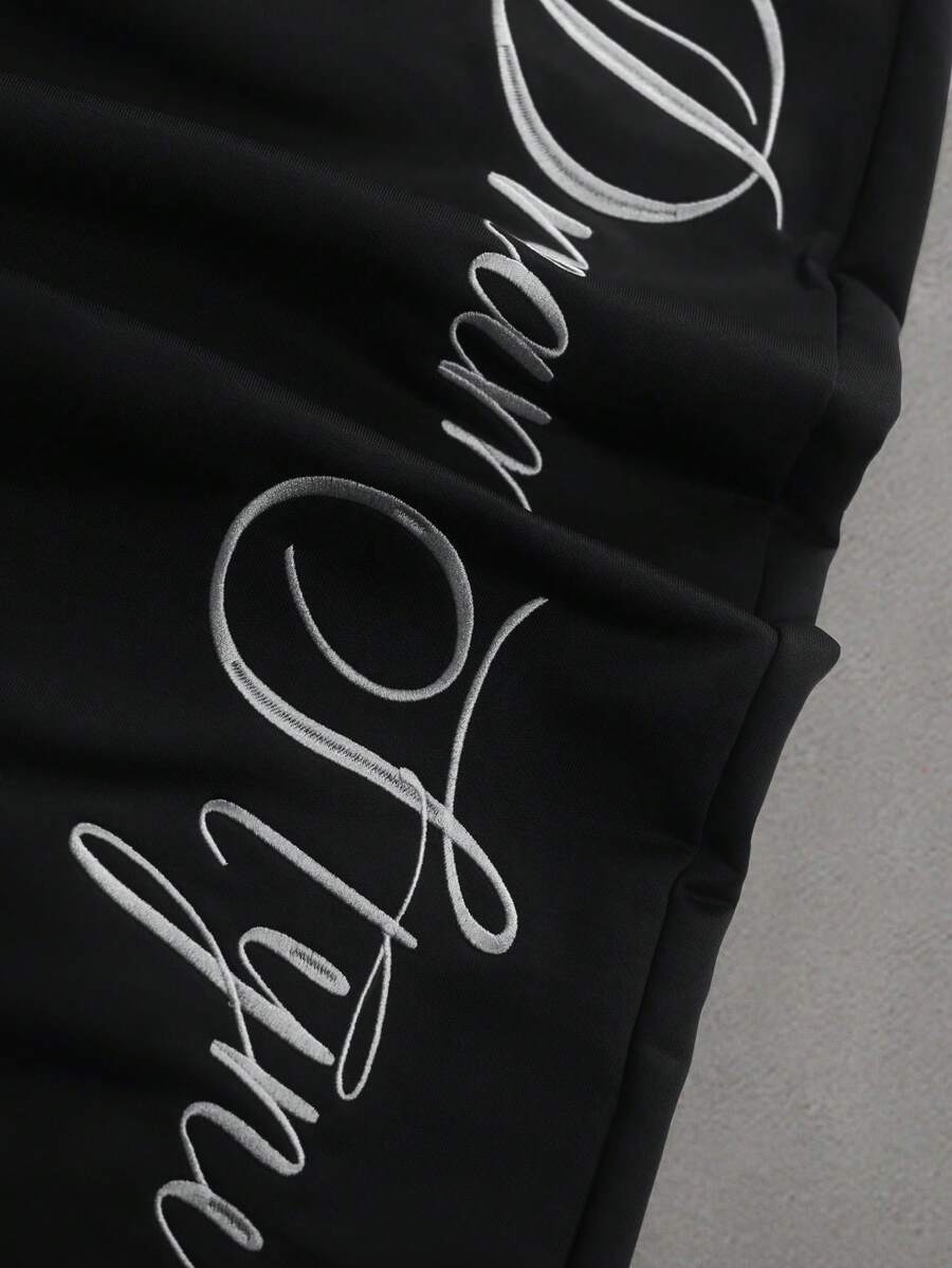 STYNVO Calça Masculina com Estampa de Letra, Cintura com Cordão e Bolso, Perna Larga