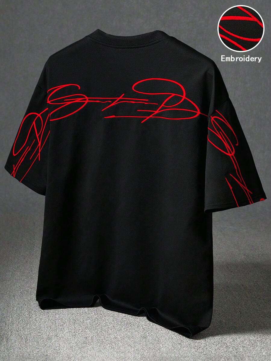 STYNVO Camiseta Branca Solta com Estampa de Letra, Ombros Caídos, Casual para Férias e Transporte, Moda de Rua, Verão