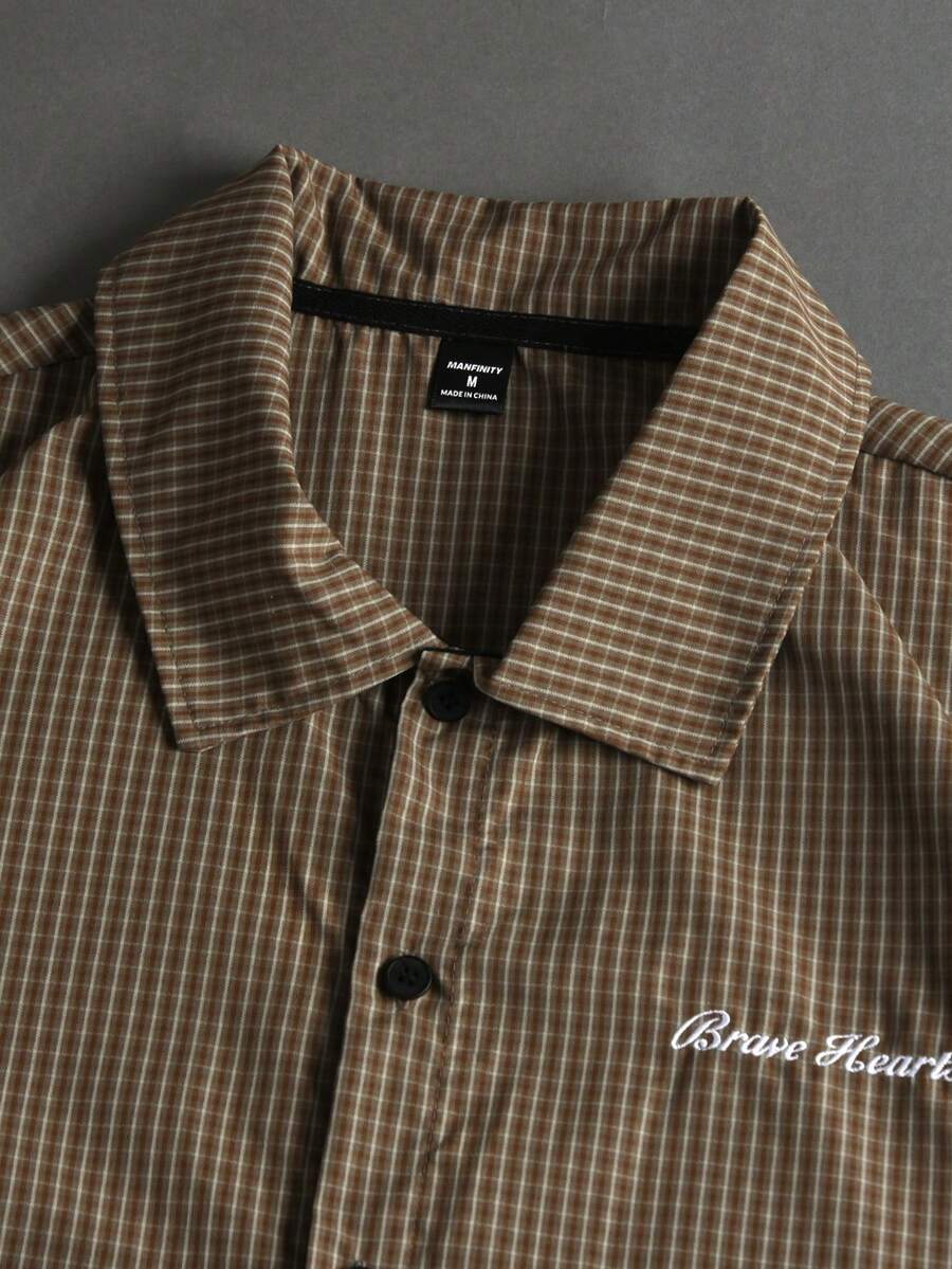 STYNVO Camisa Casual Masculina Listrada com Bordado de Letra, Verão