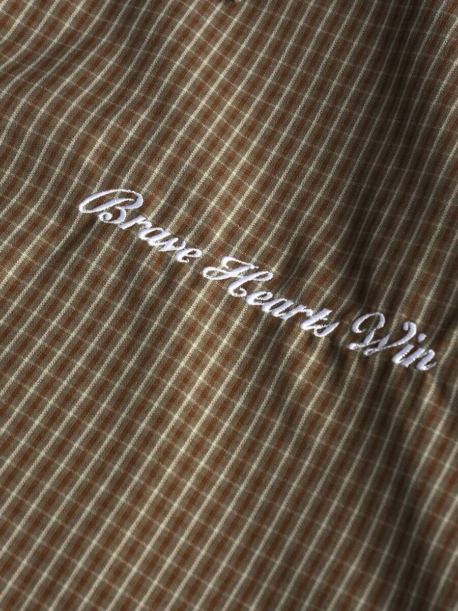STYNVO Camisa Casual Masculina Listrada com Bordado de Letra, Verão