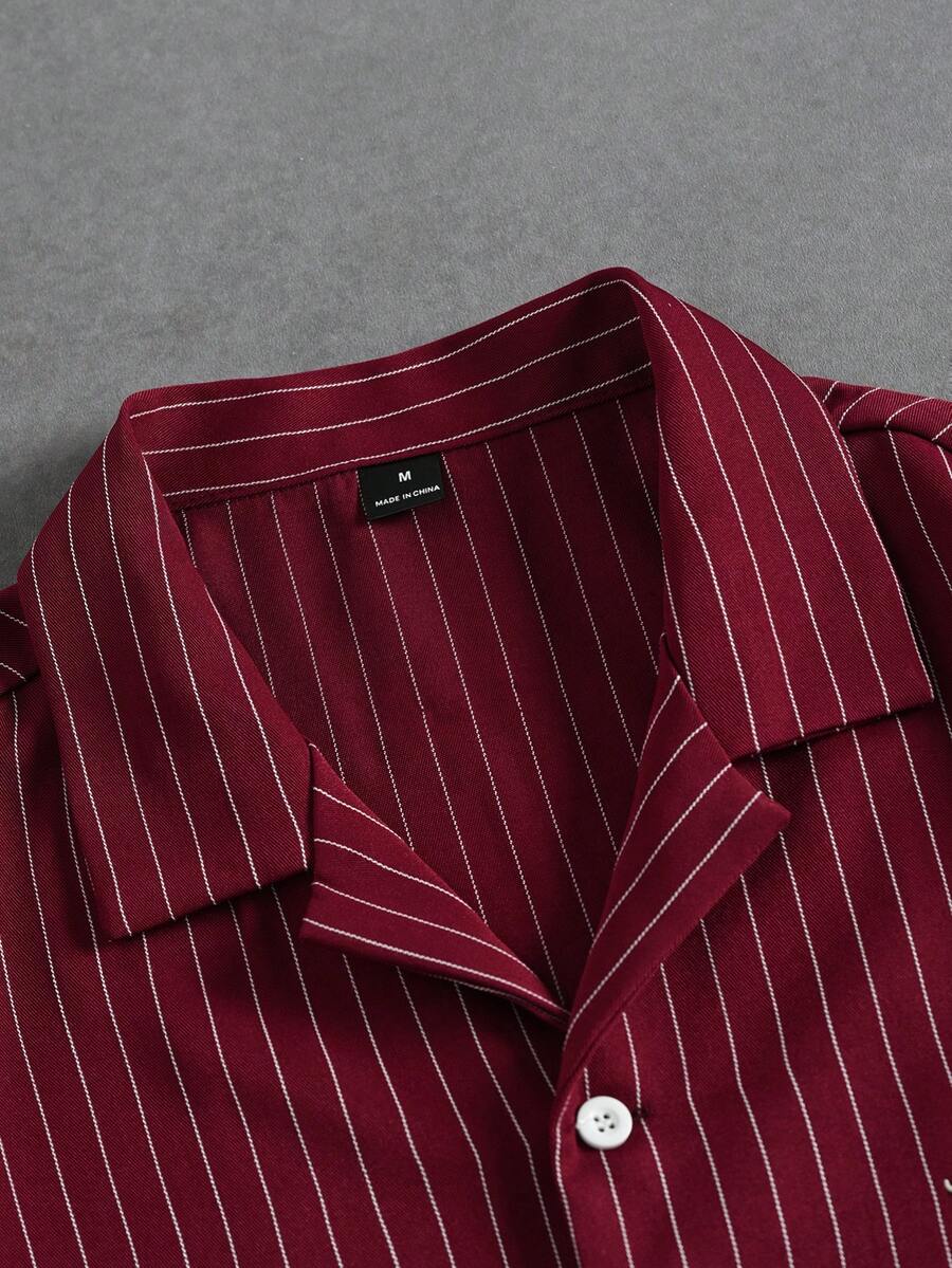 STYNVO Camisa Casual Masculina Listrada com Bordado de Letra, Verão