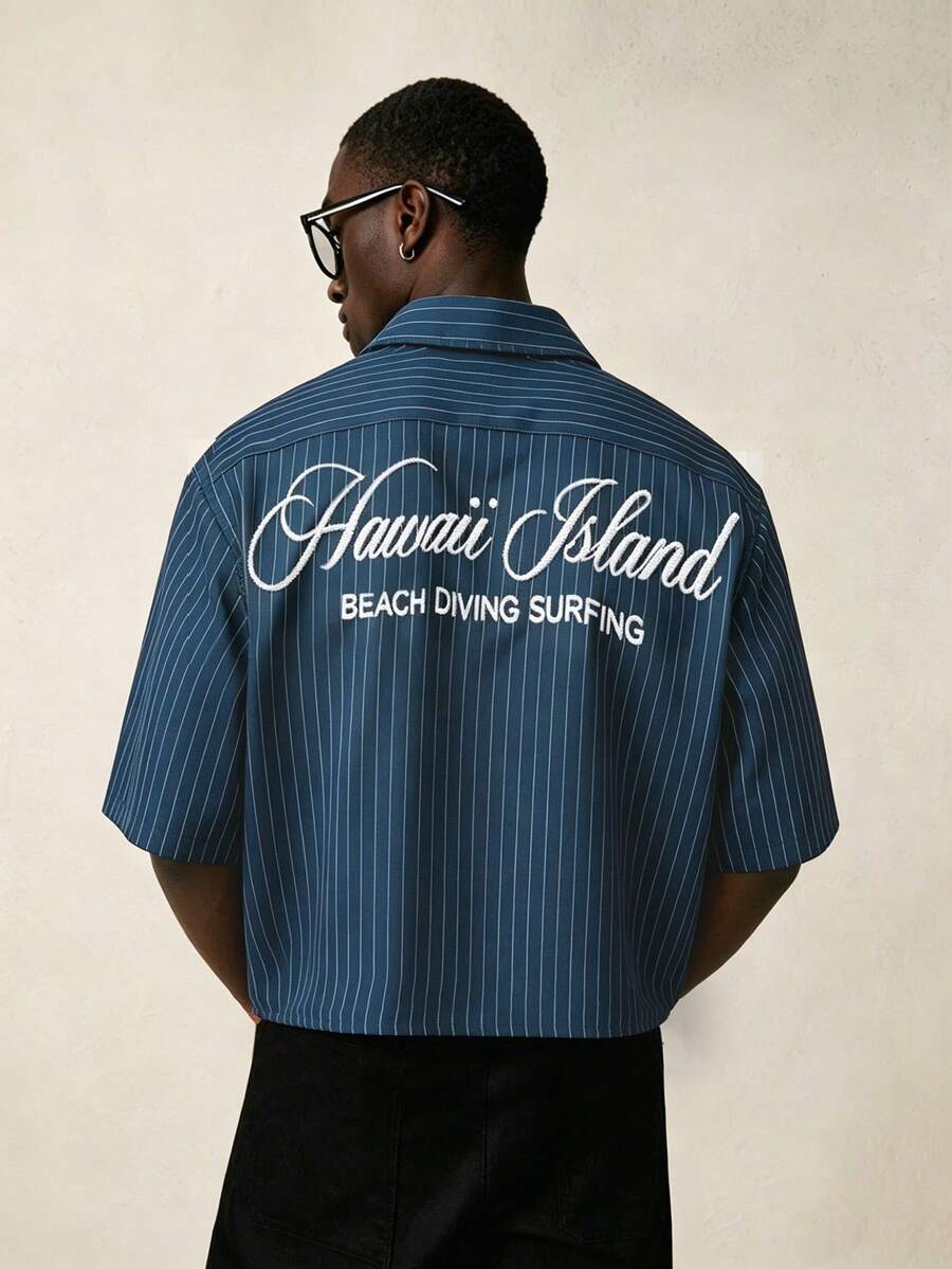 STYNVO Camisa Casual Masculina Listrada com Bordado de Letra, Verão