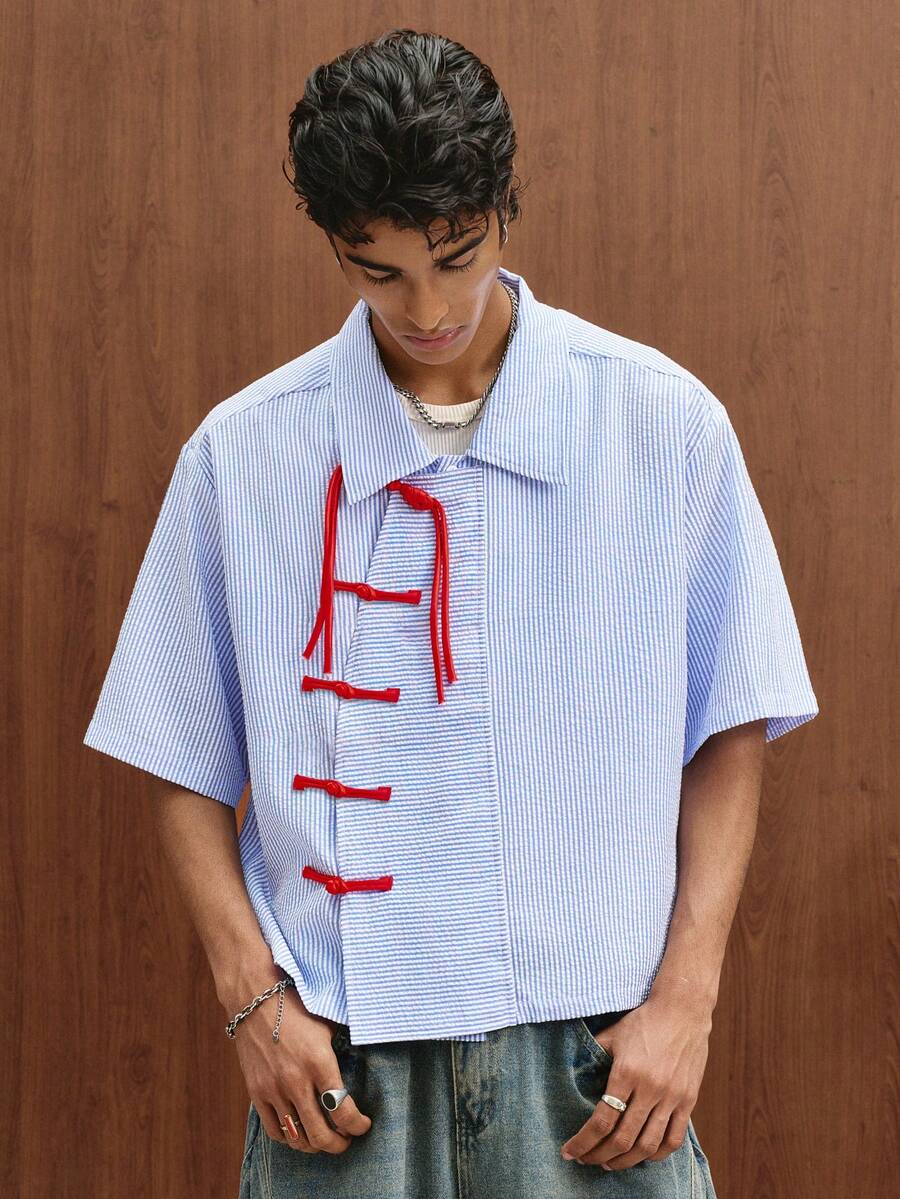 STYNVO Camisa Casual Masculina Listrada com Bordado de Letra, Verão