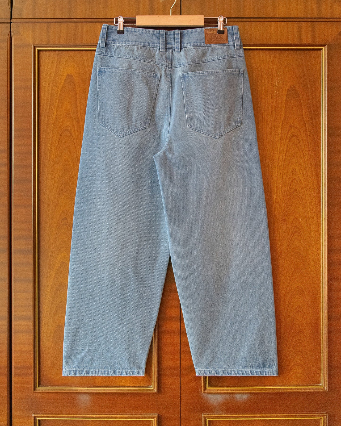 ERRORS EXPRESS EMBROIDERED JEANS