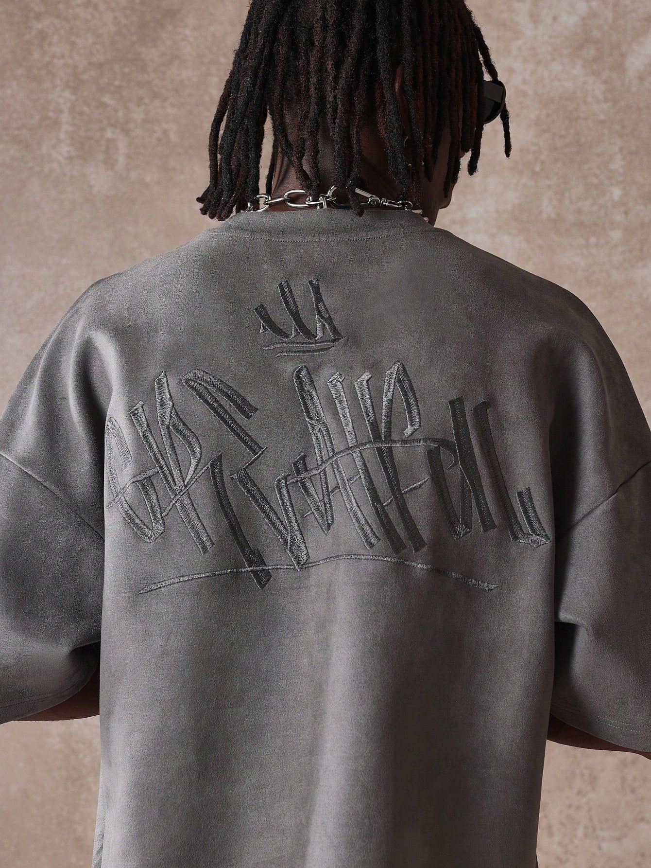 Camiseta Boxy Oversized Veludo