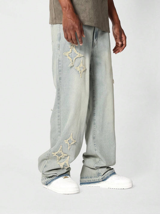 Calça Denim Solto com Aplicação Stars