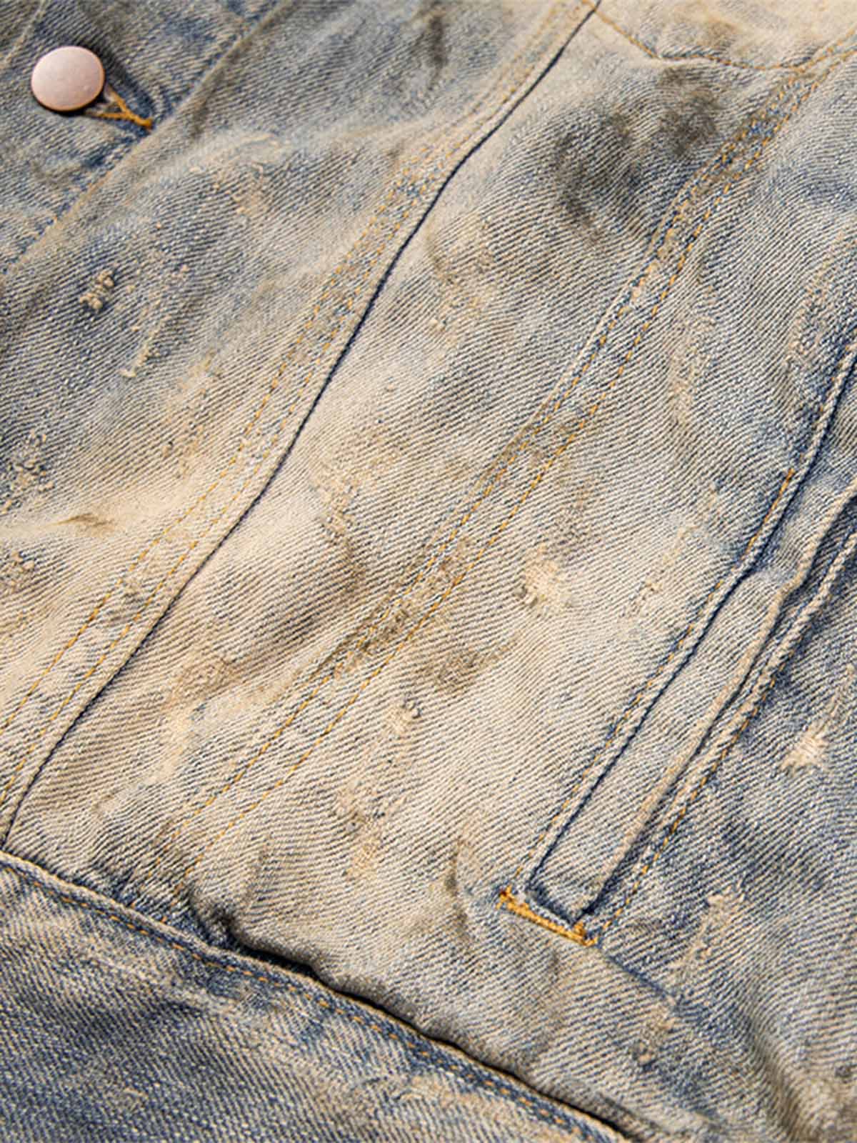 JAQUETA DISTRESSED RHINESTONE MUD-DYED