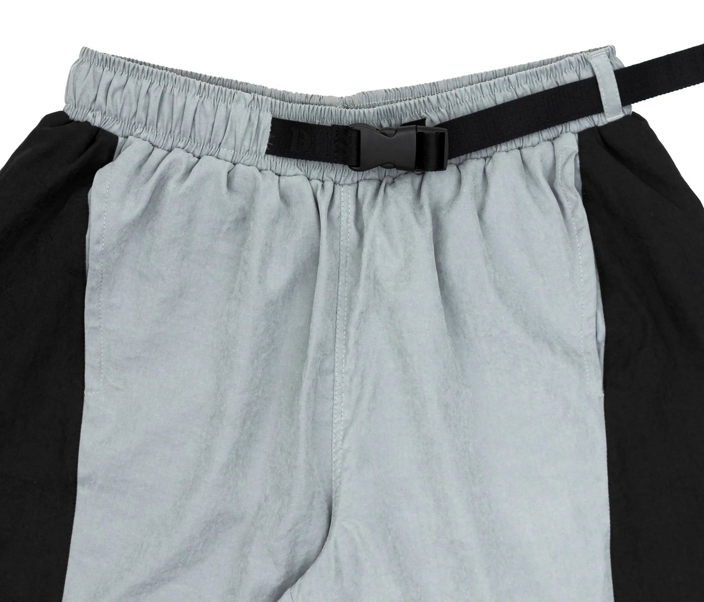 SHORTS ANGLED NYLON GREY