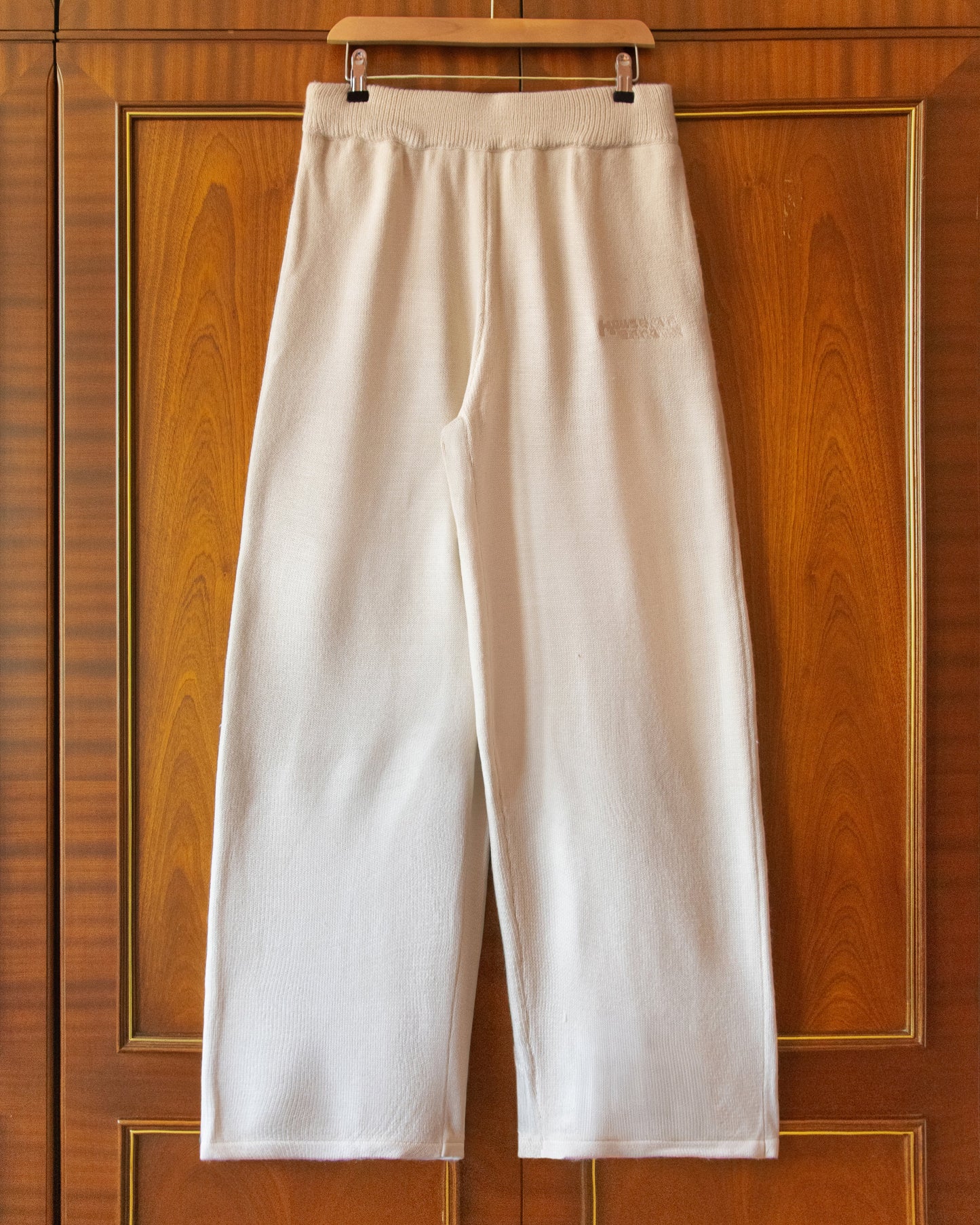 CALÇA JOGGER KNITTED RELAXED CREAM