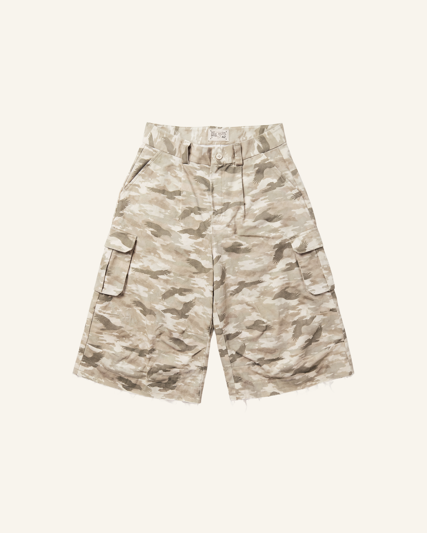 SHORTS CARGO VULTURE CAMUFLAGEM DESERT