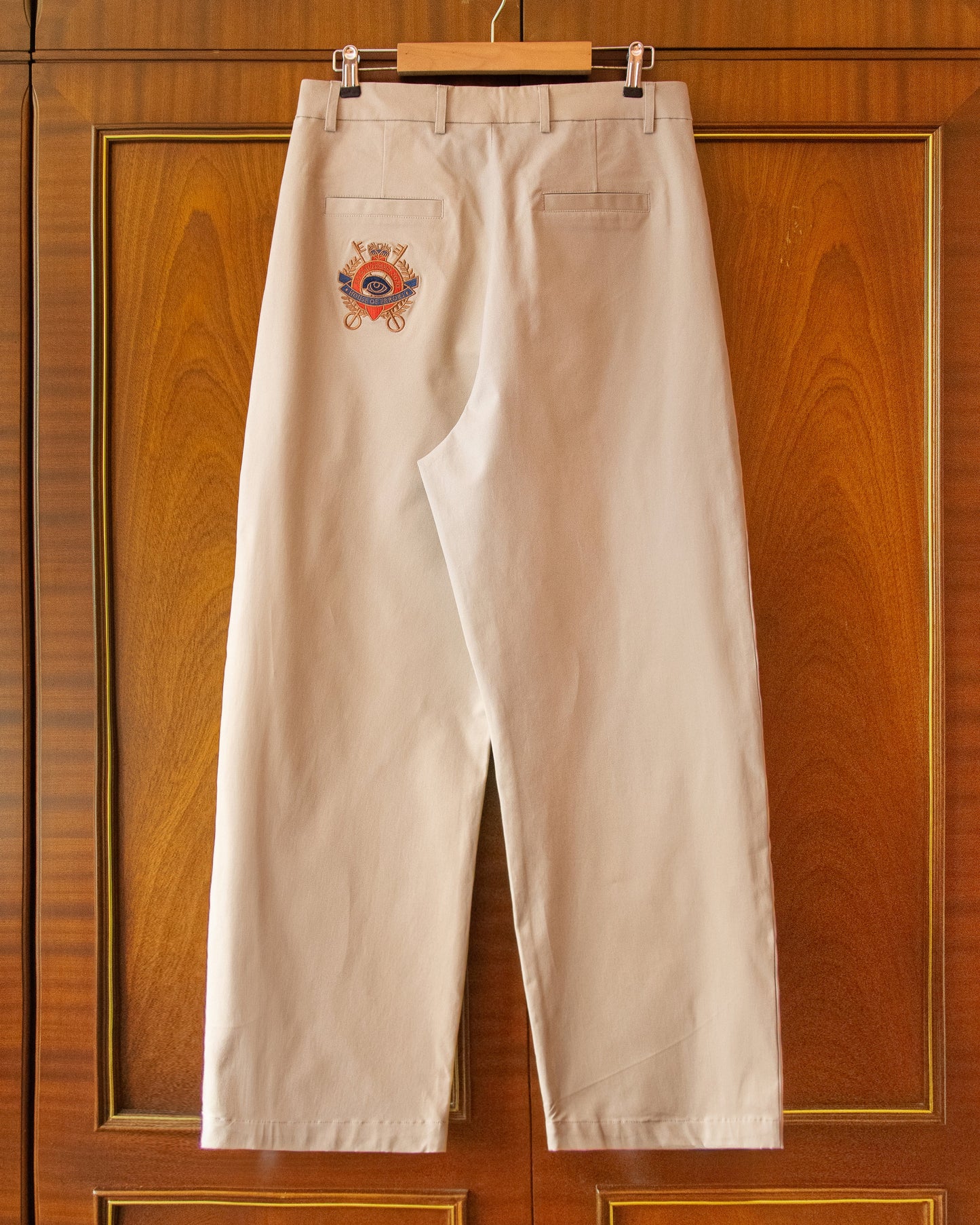 CROWN TROUSERS IN CREAM