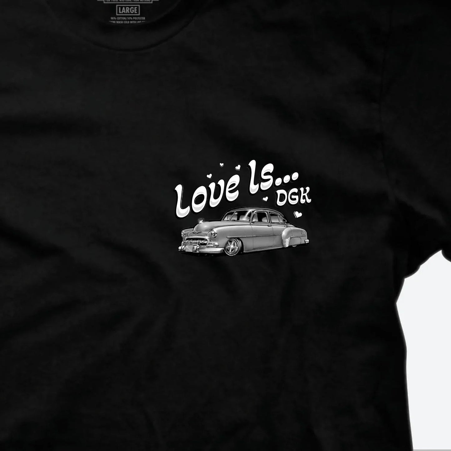 T-SHIRT LOVE IS VOID