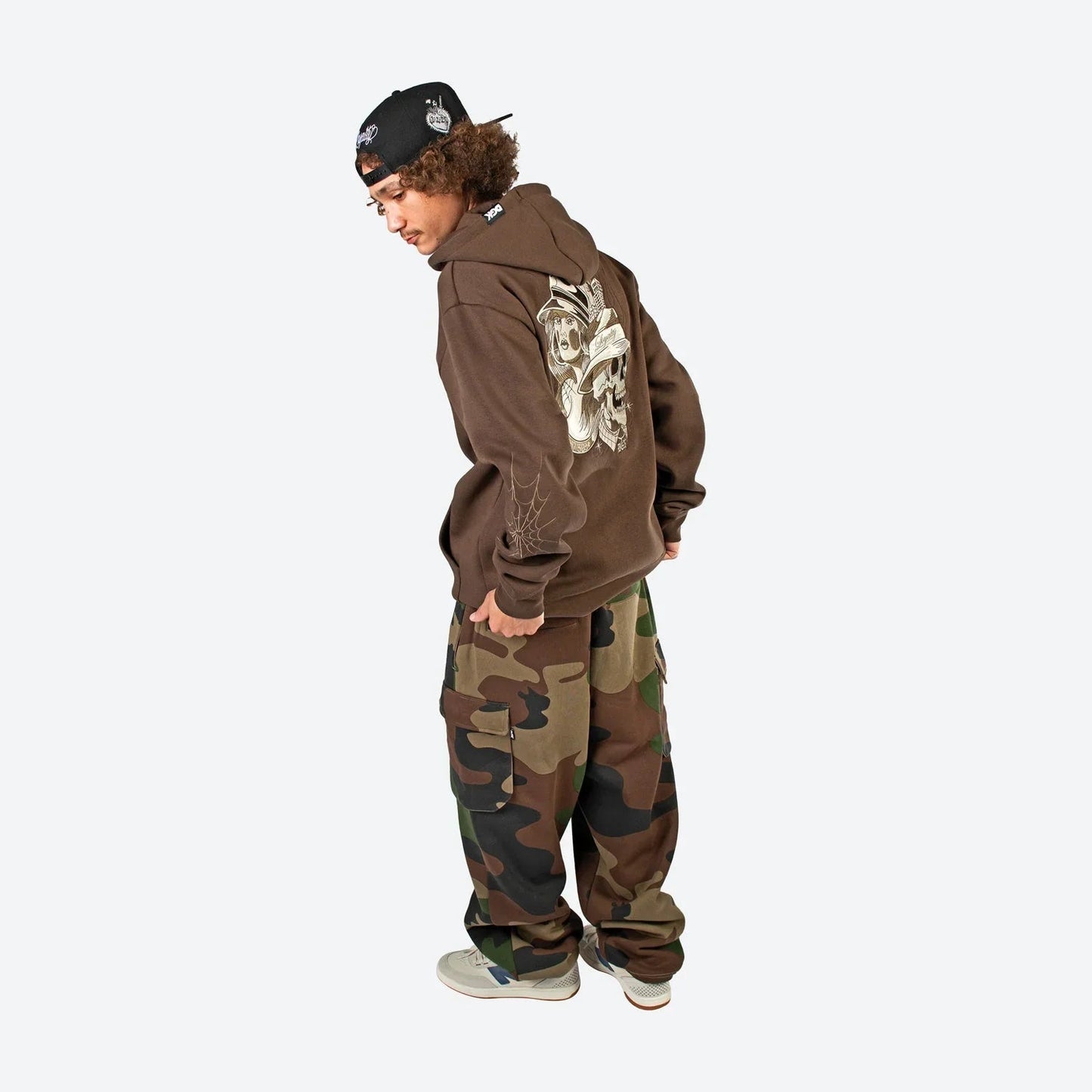MOLETOM SORENO EMBROIDERED