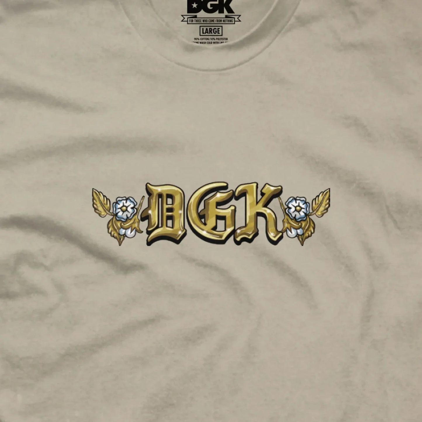 T-SHIRT PROTECT US