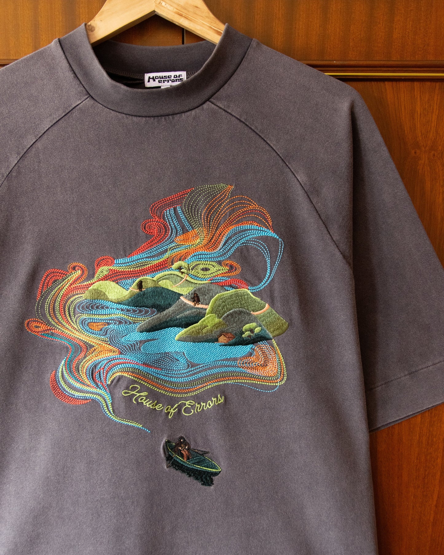 VISIONS ADRIFT TEE
