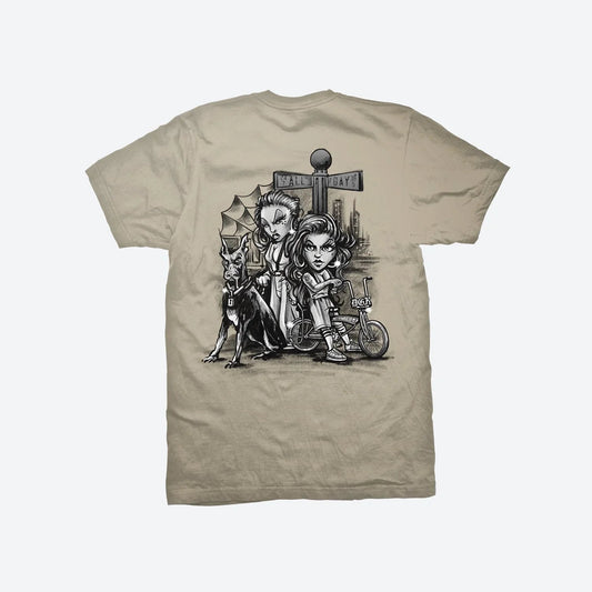 T-SHIRT SHADOW CORNER