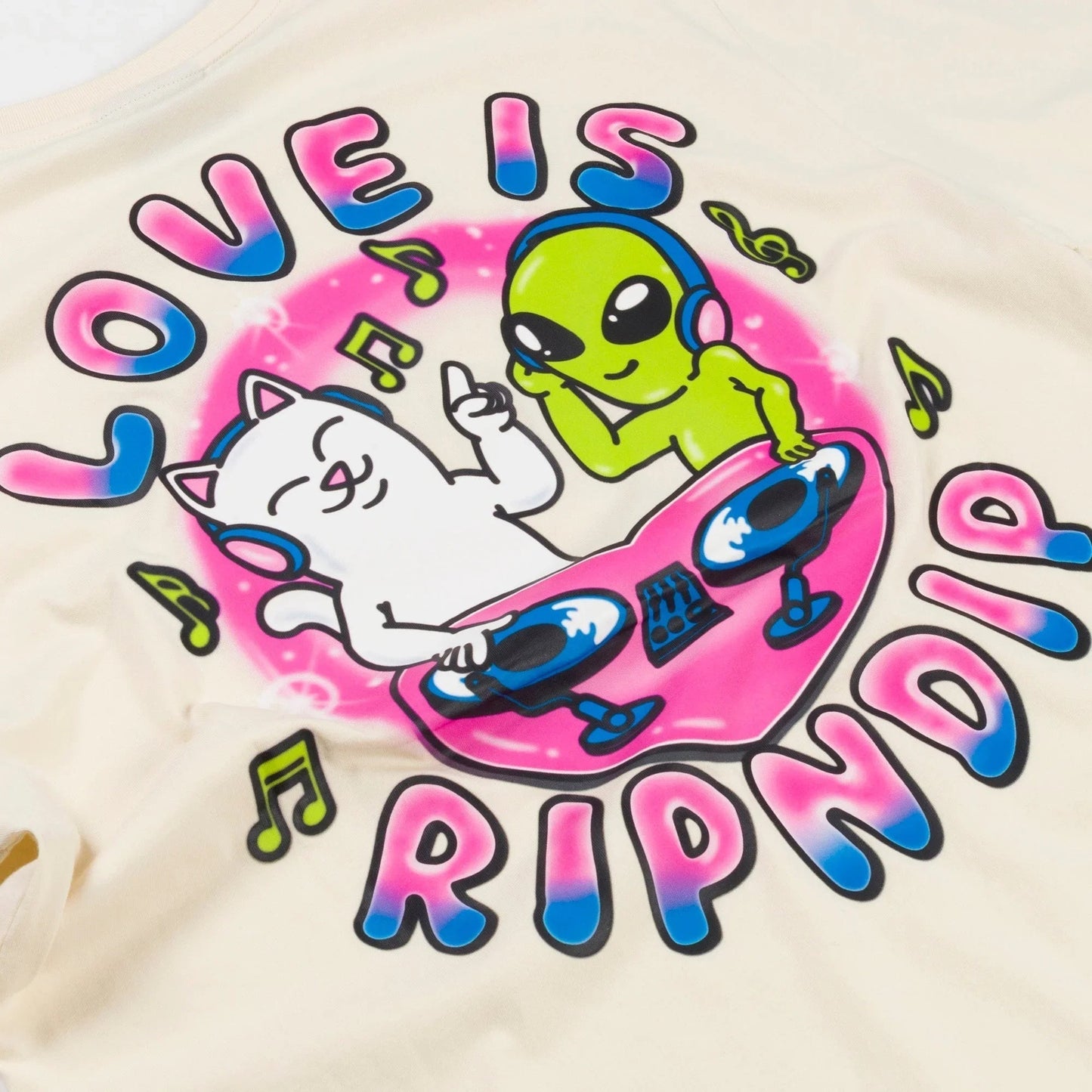 T-SHIRT LOVE IS RIPNDIP