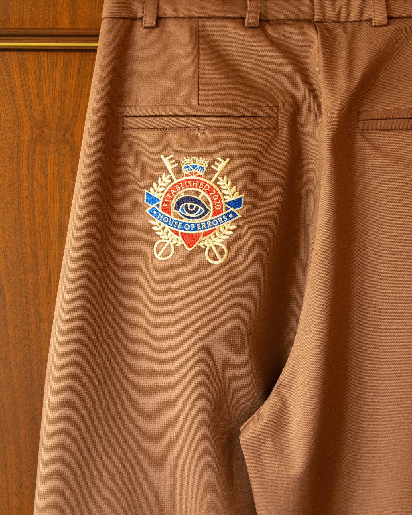 CALÇA CROWN BROWN