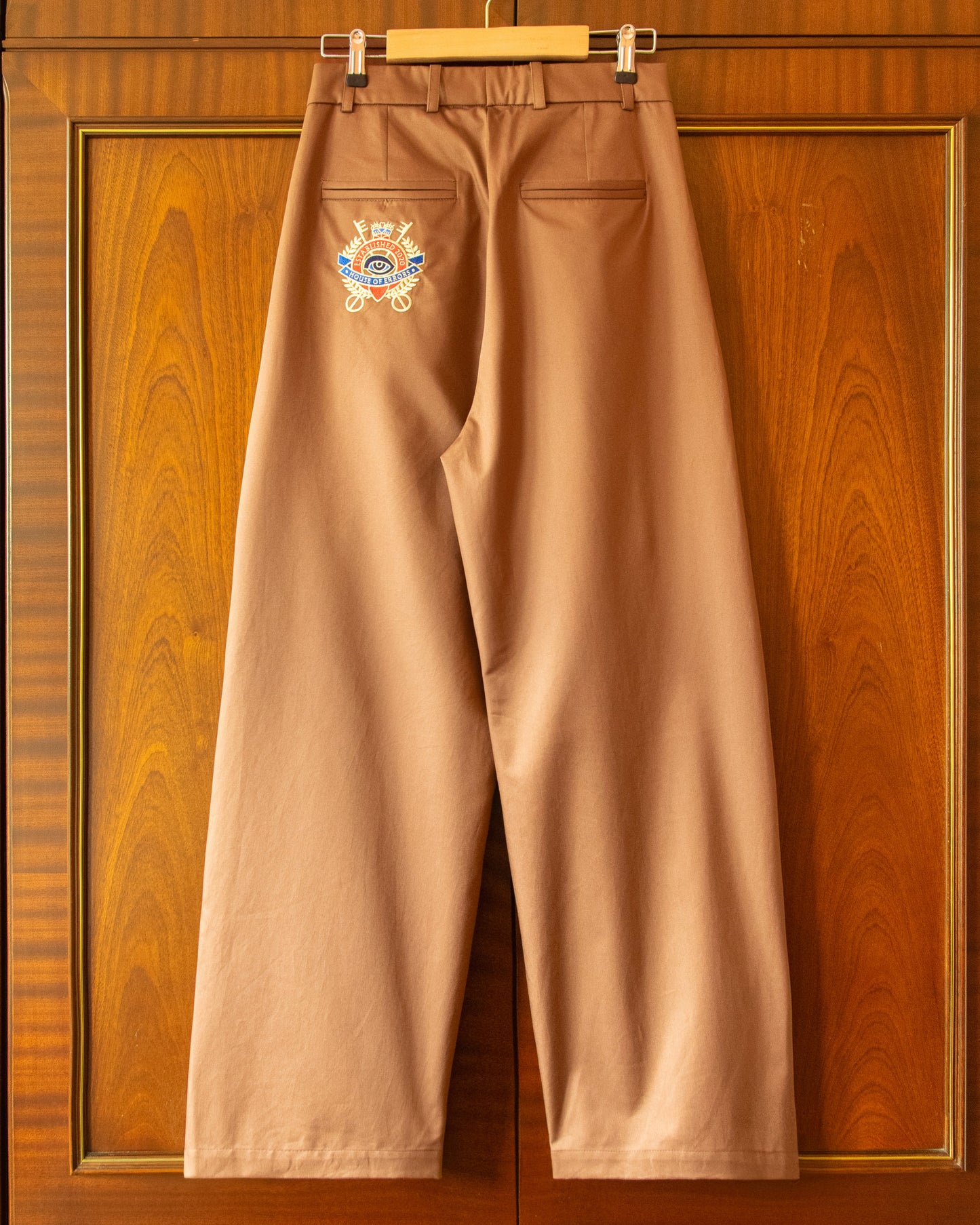 CALÇA CROWN BROWN