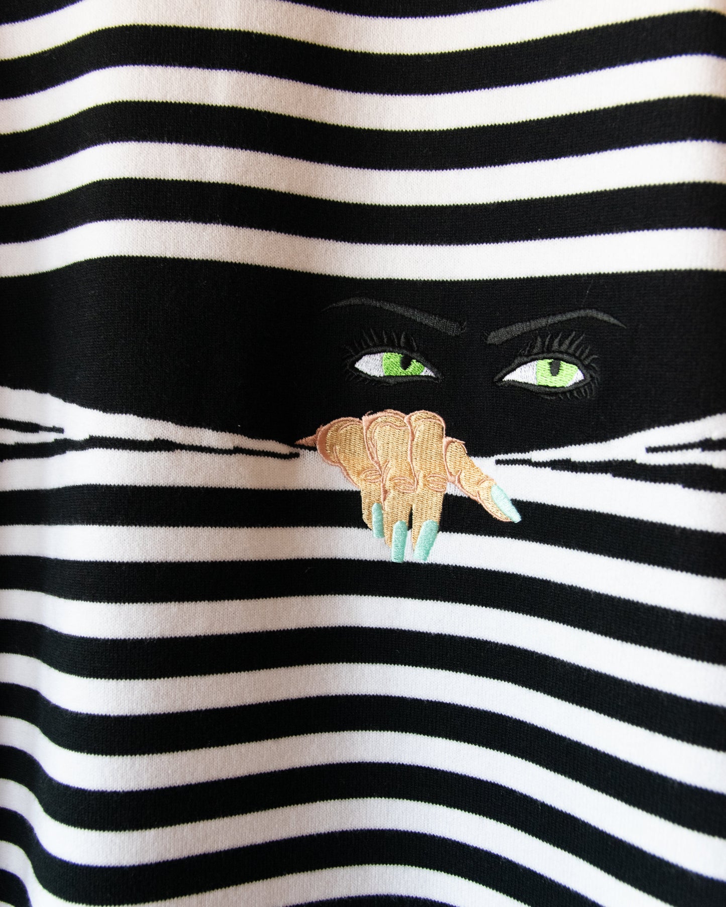 T-SHIRT PEEPING KNIT