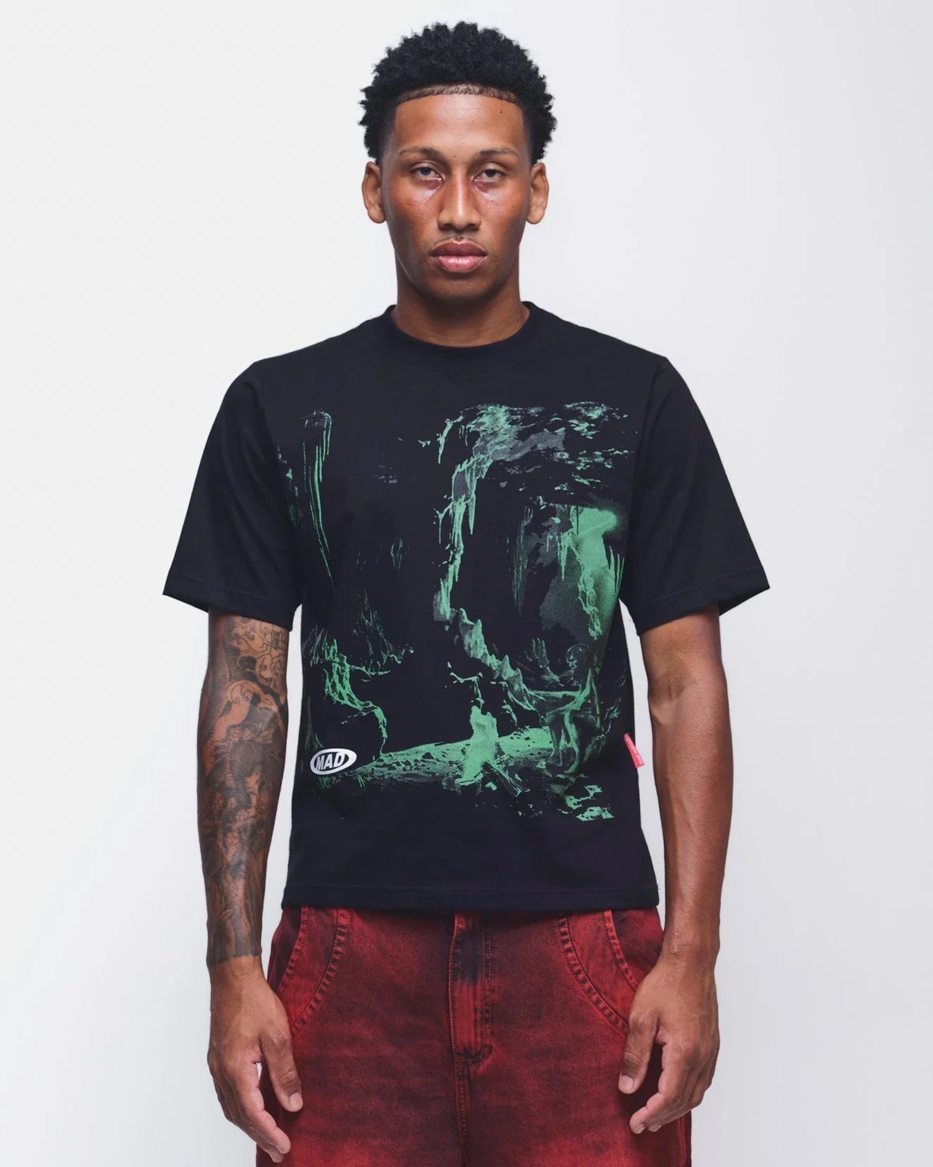 T-SHIRT CAVERN NEANDERTHAL BLACK