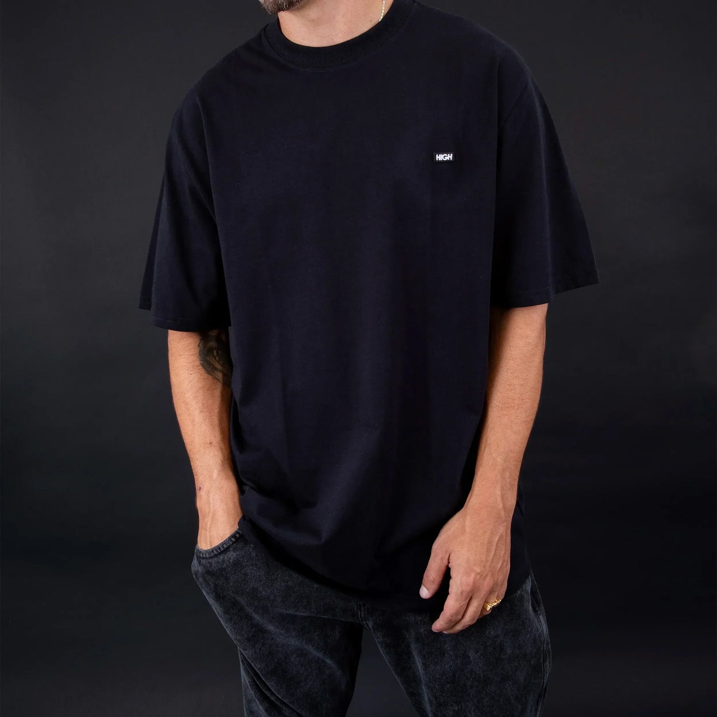 Tee Logo Line Black