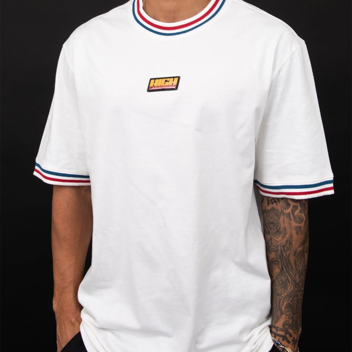 Tee Classy White