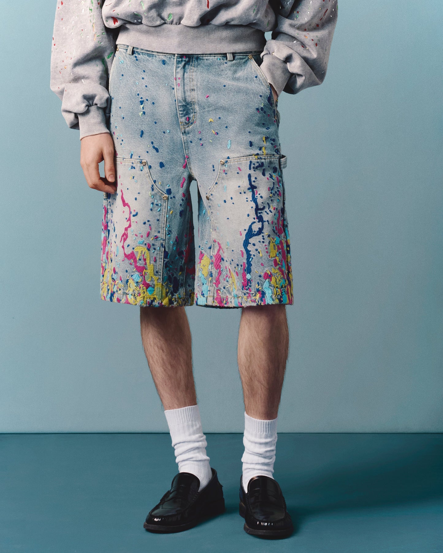 EMBROIDERED CARPENTER DENIM SHORTS