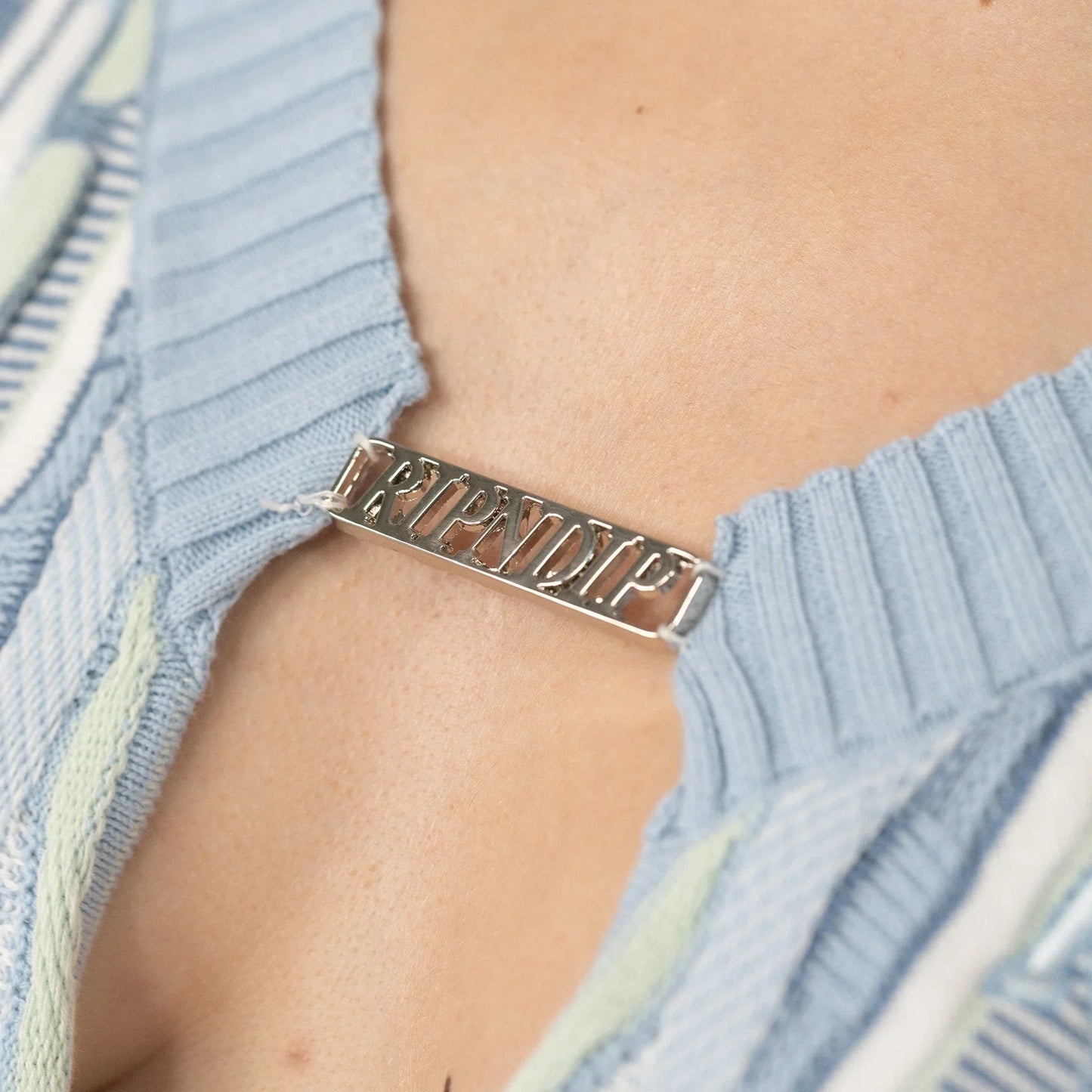 CAMISETA CROPPED CORDÃO