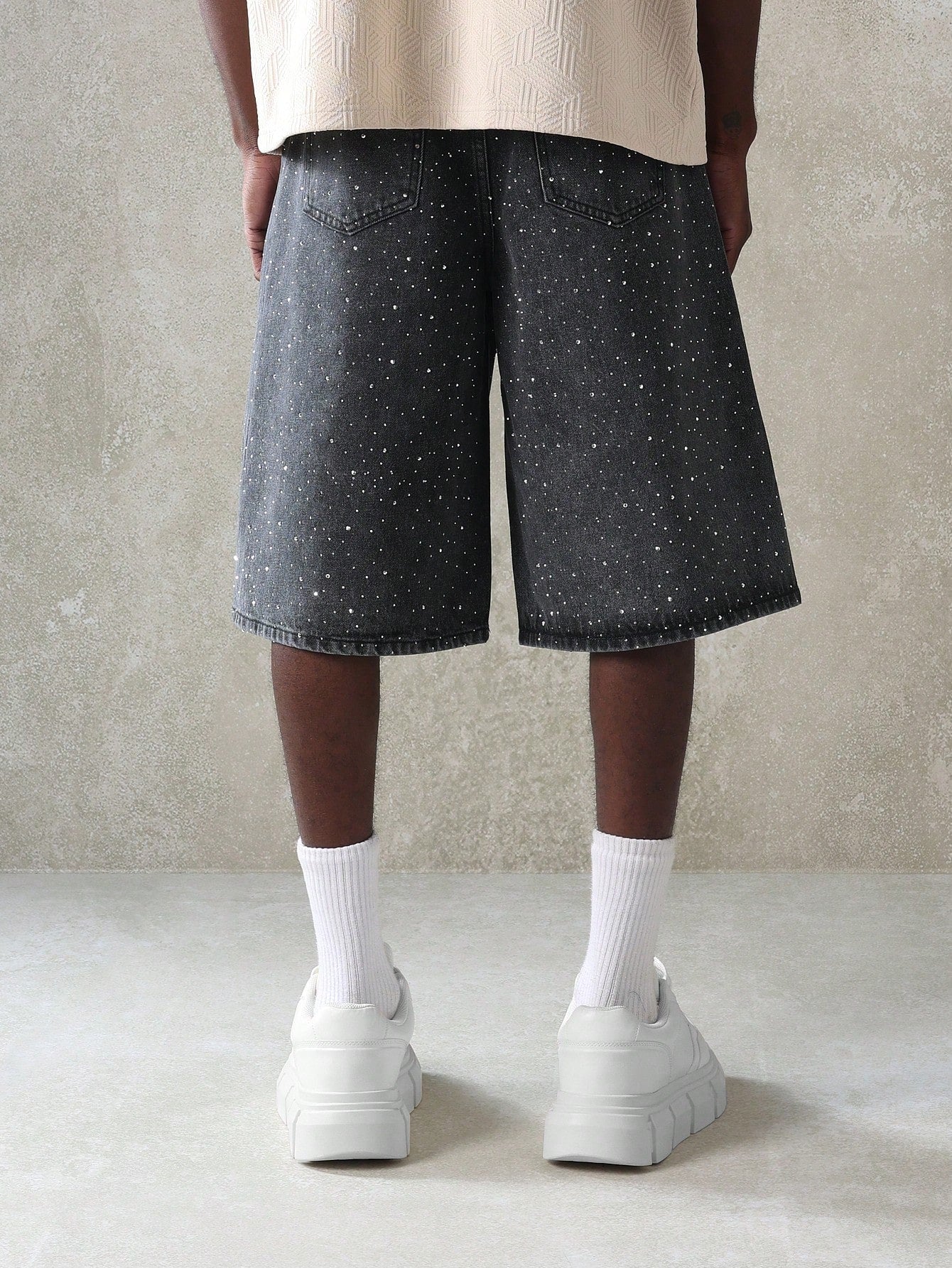 Shorts Shine