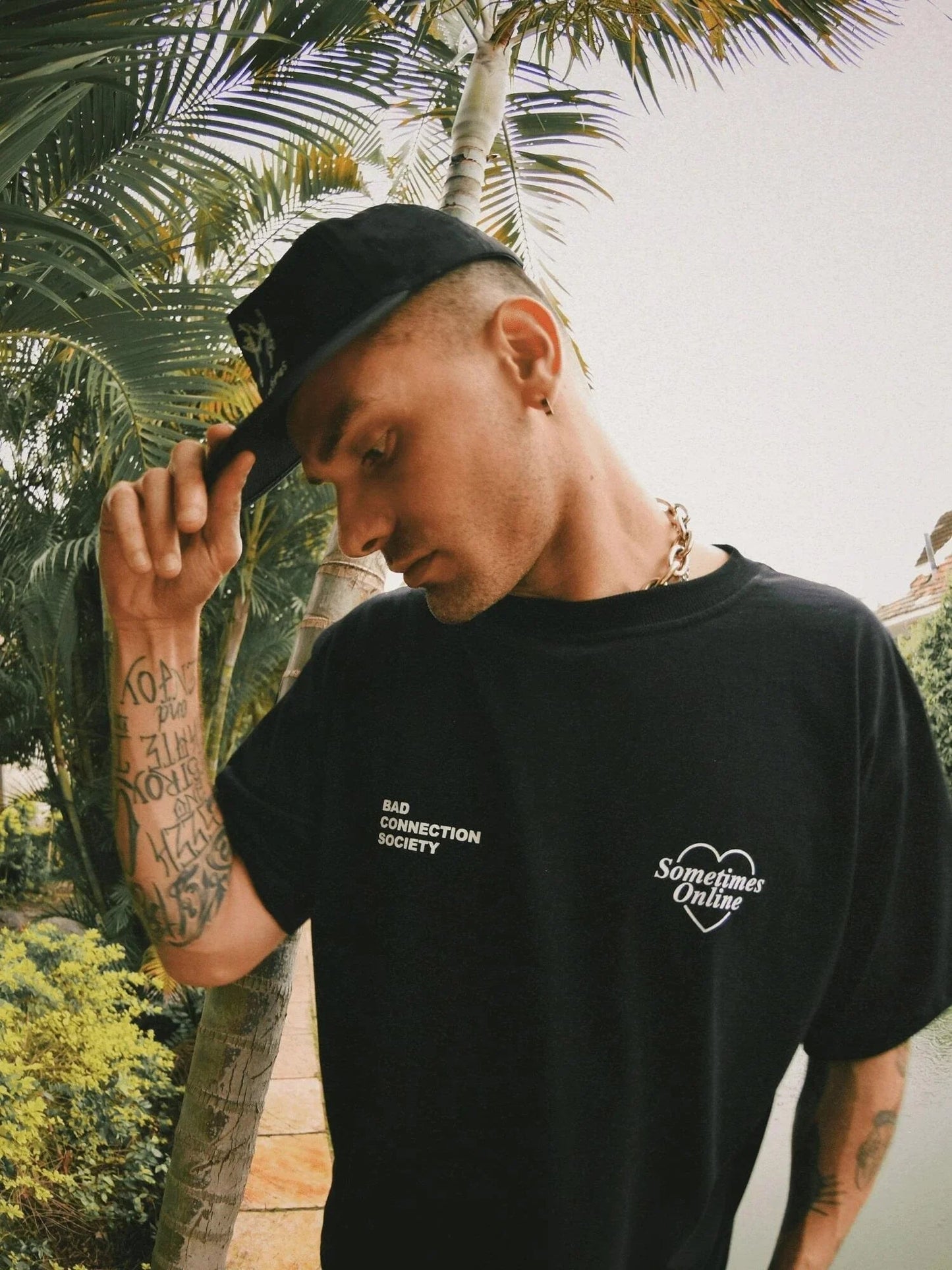 T-SHIRT BAD CONNECTION