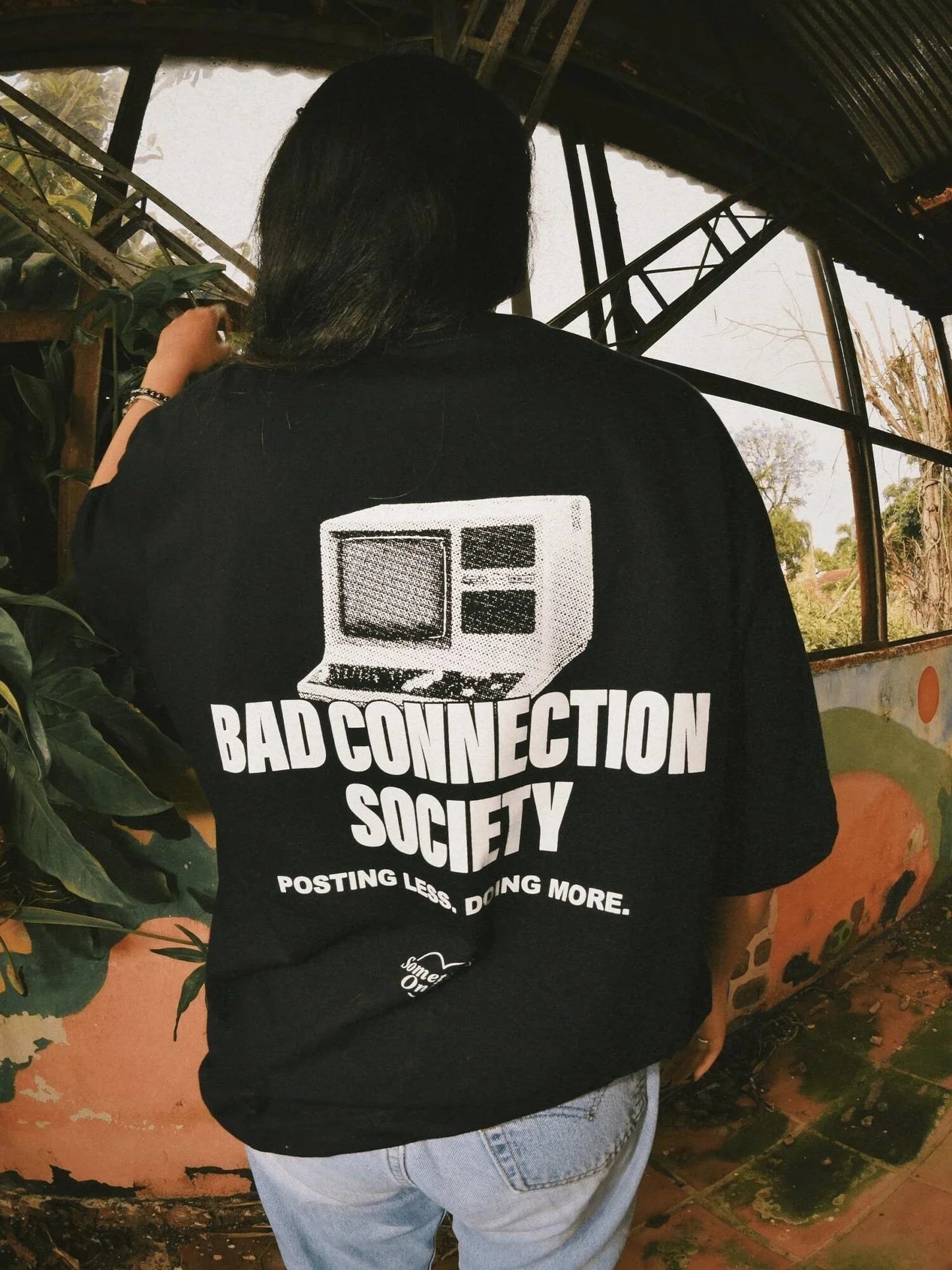 T-SHIRT BAD CONNECTION
