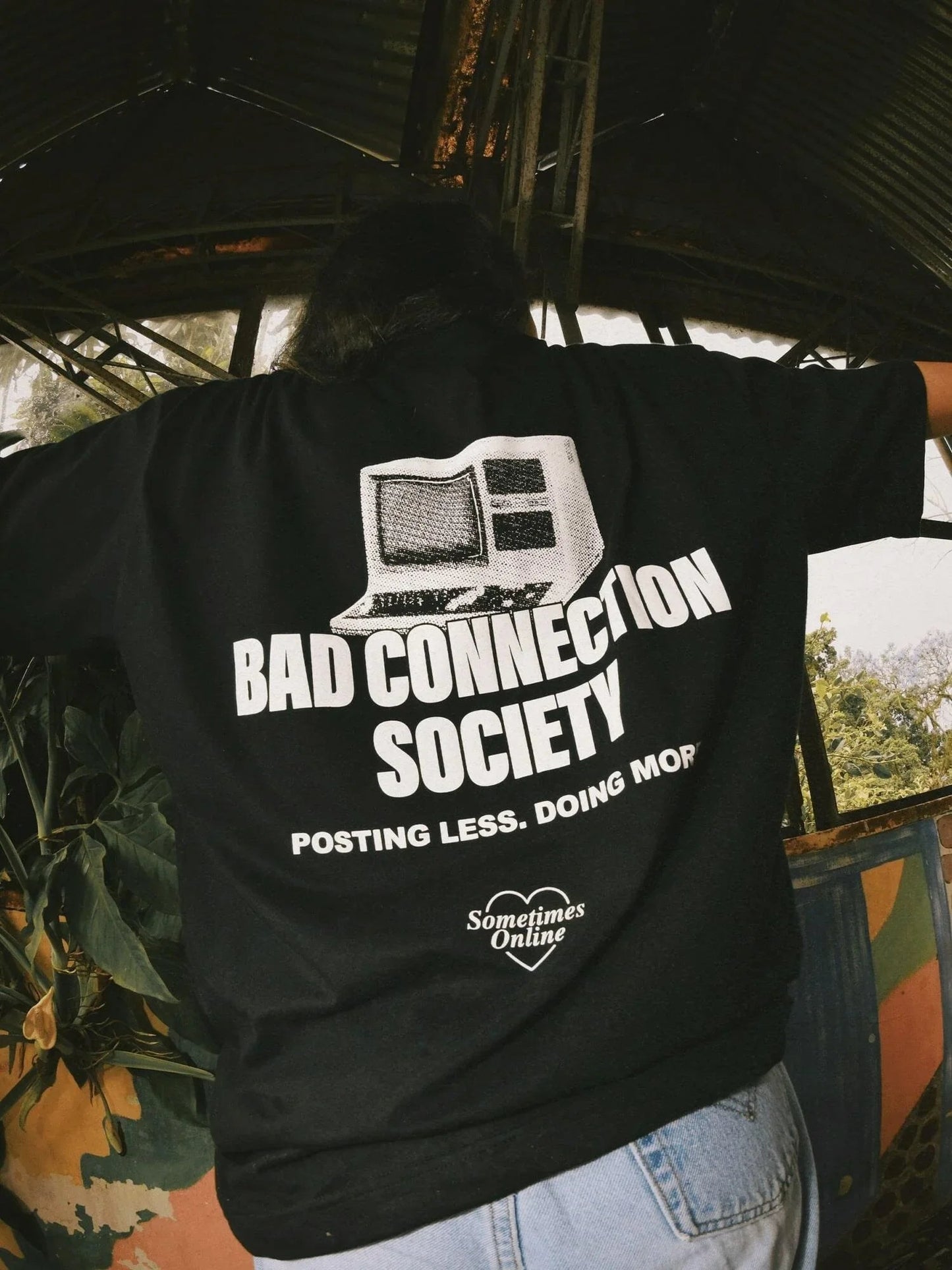 T-SHIRT BAD CONNECTION