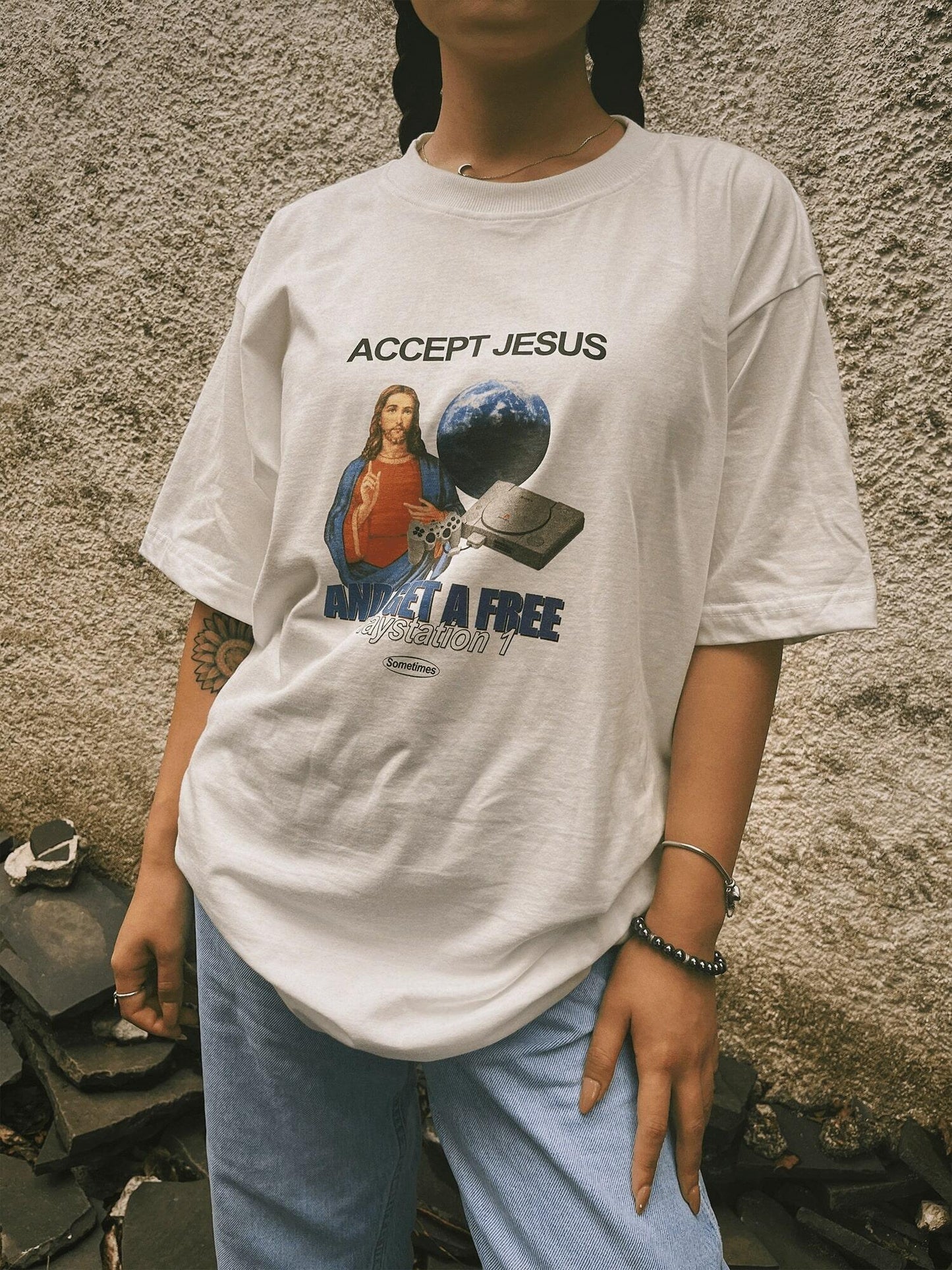 T-SHIRT REJECT LIGHT