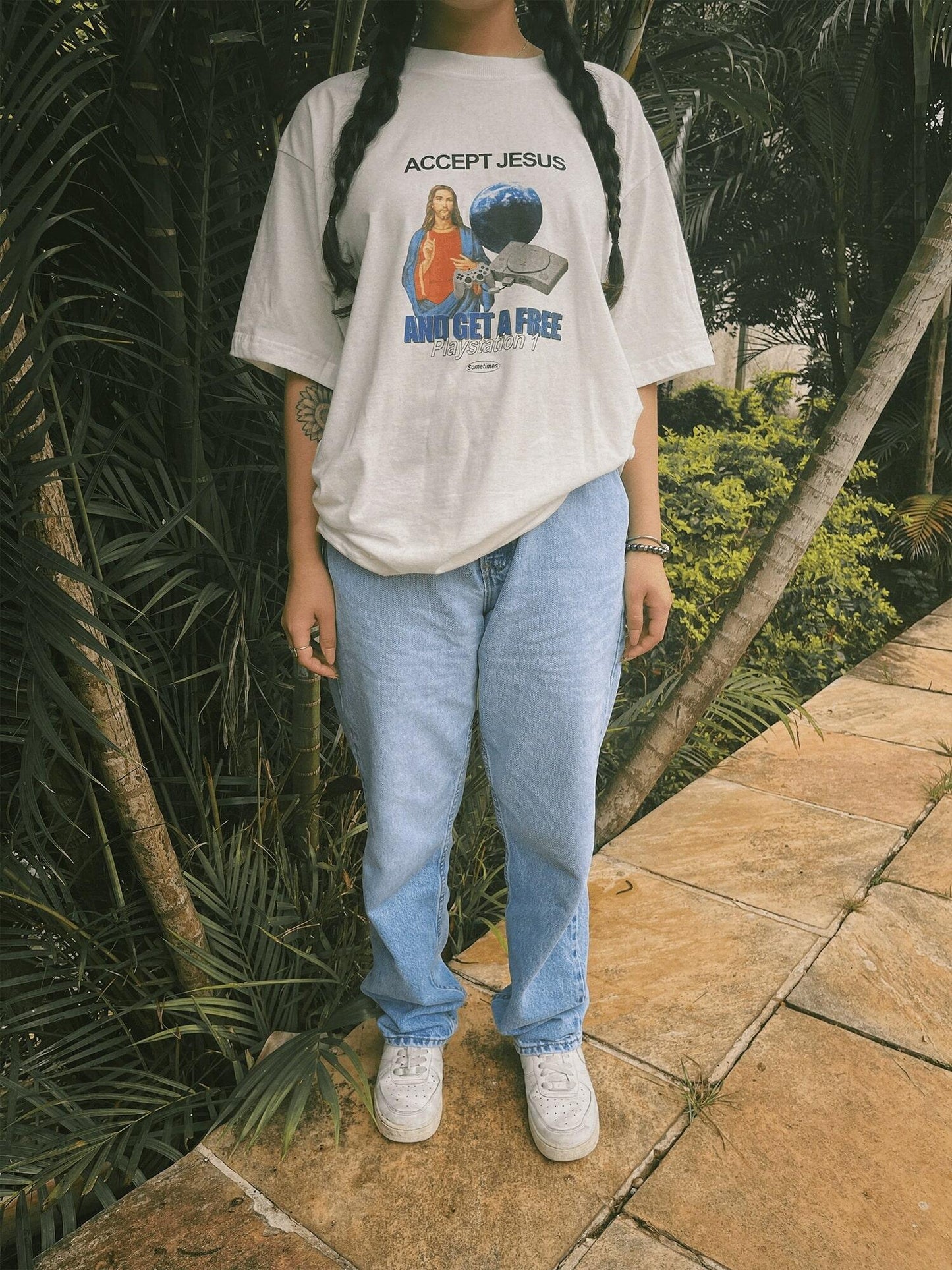 T-SHIRT REJECT LIGHT