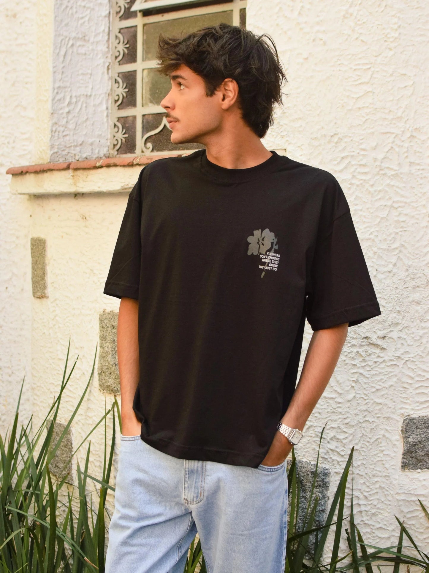 Camiseta Boxy Flowers