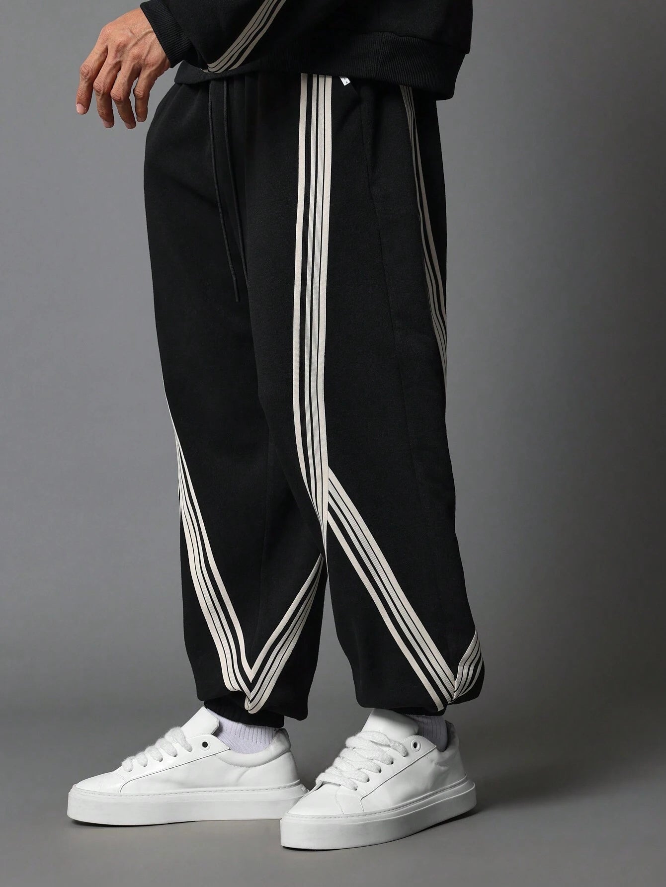 Conjunto Oversized Overhead Black Linhes