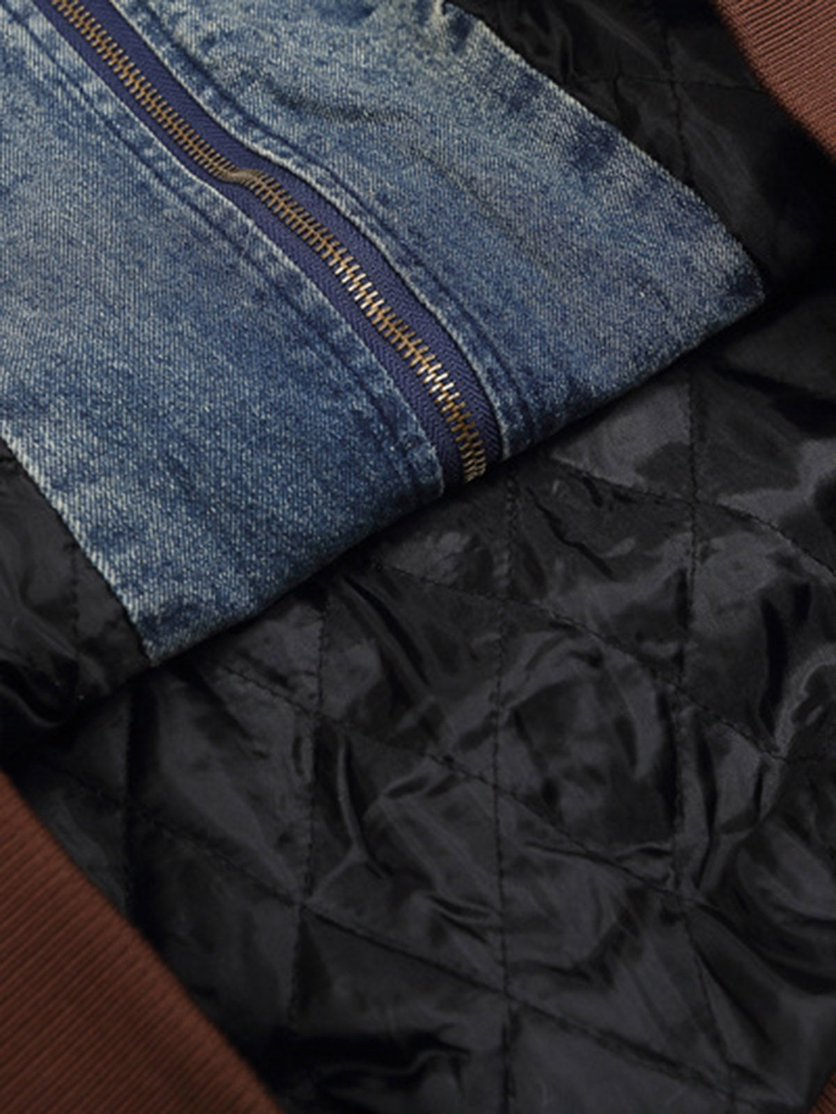 JAQUETA BOMBER QUILTED ALPHABET PATCH