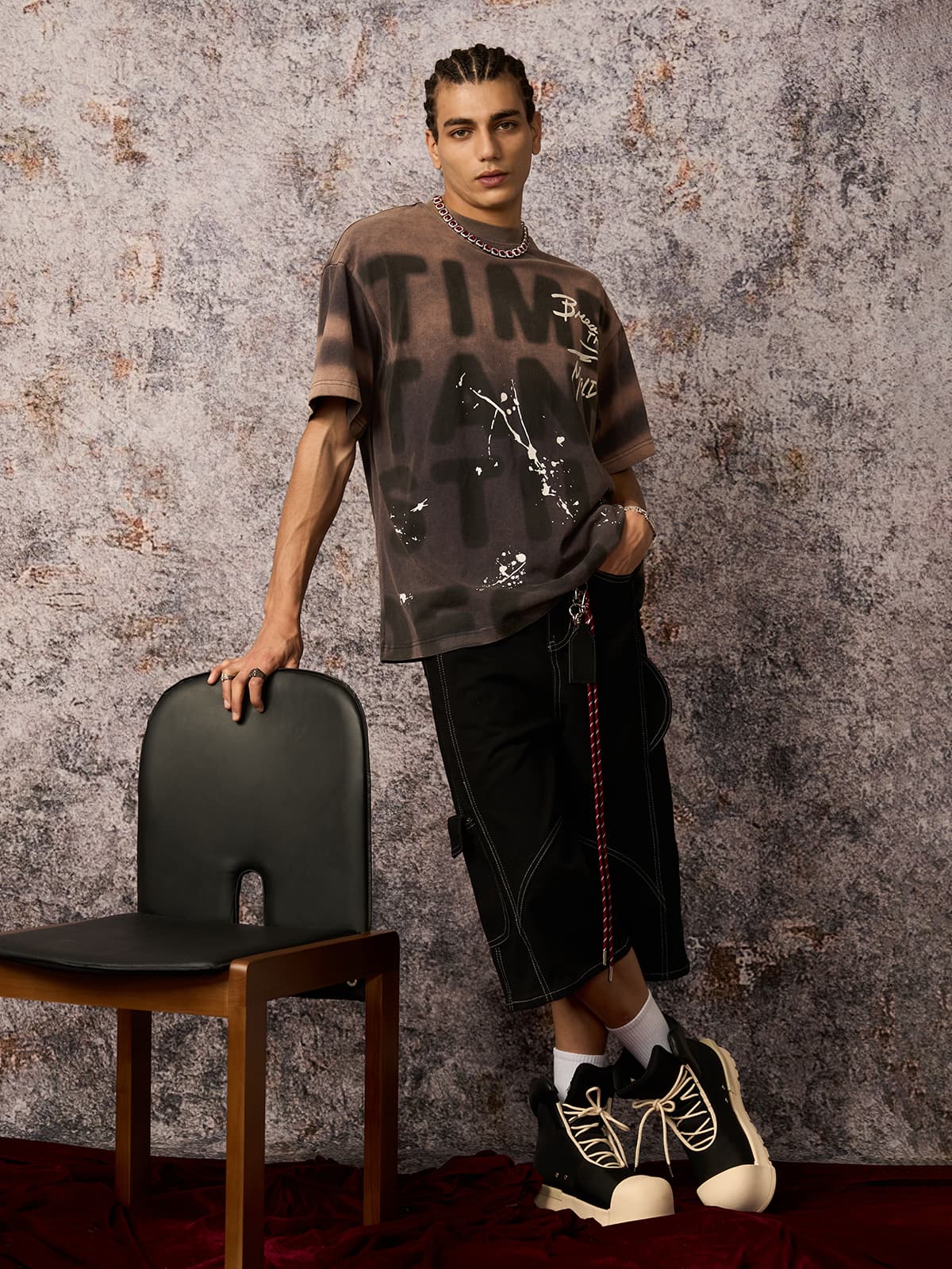 Camiseta Oversized Ink Splash Letter