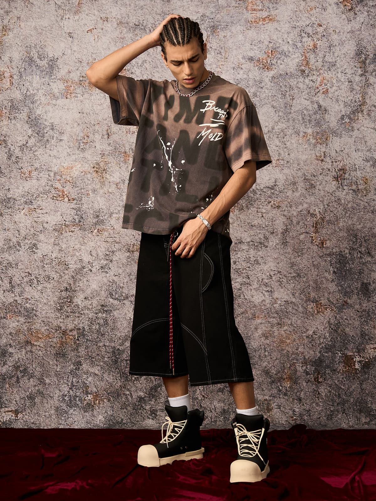 Camiseta Oversized Ink Splash Letter