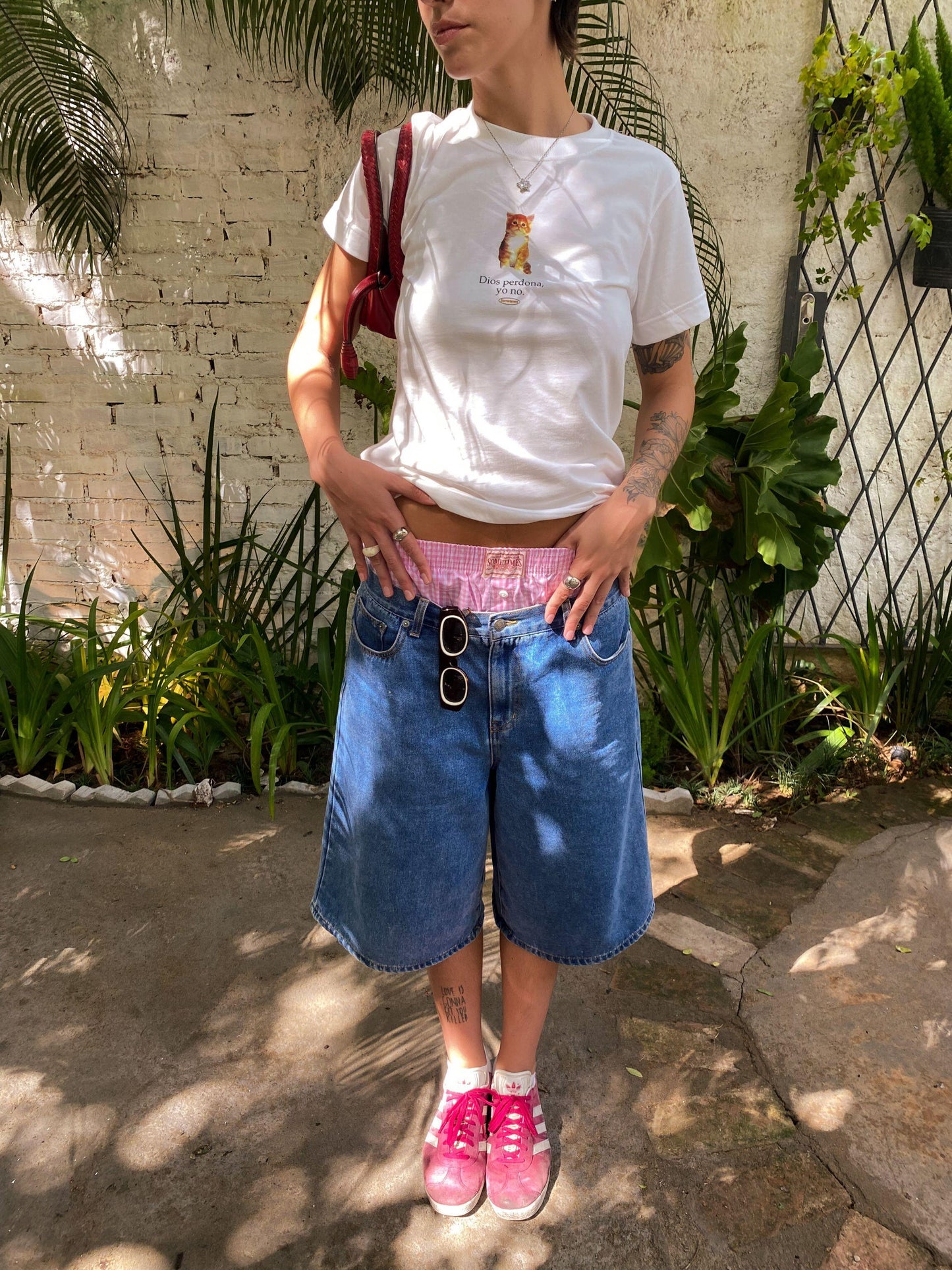 T-SHIRT DIOS PERDONA